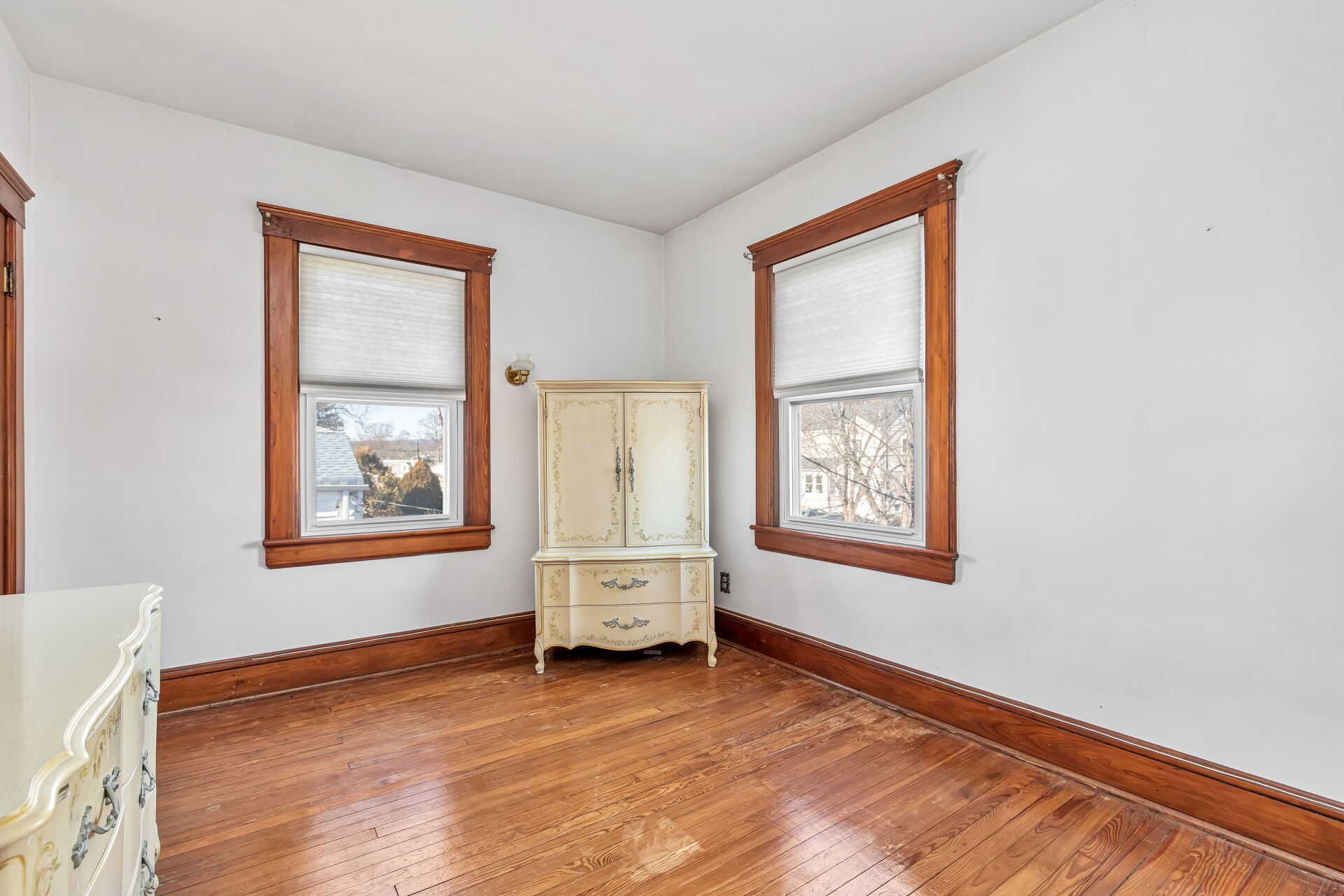 111 Besler Ave, Cranford Township, New Jersey, 07016, United States, 4 Bedrooms Bedrooms, ,Residential,For Sale,111 Besler Ave,1431698