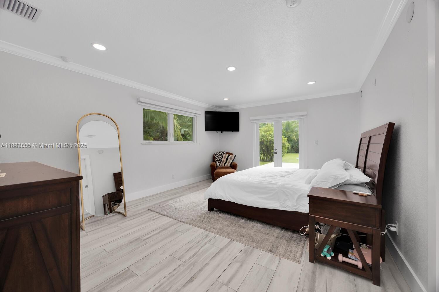 Miami, Florida, 33173, United States, 4 Bedrooms Bedrooms, ,2 BathroomsBathrooms,Residential,For Sale,1986231