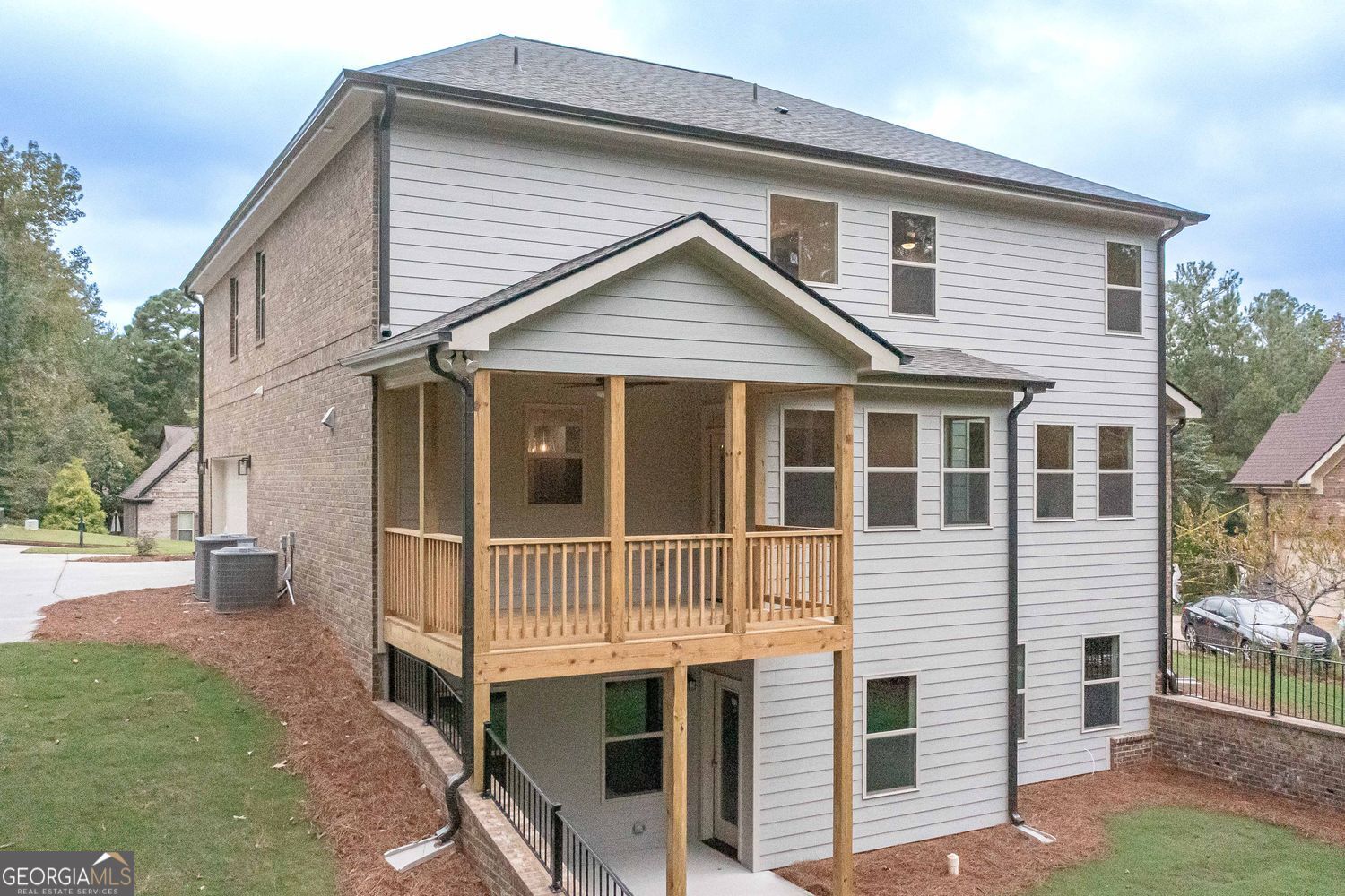 Douglasville, Georgia, 30135, United States, 5 Bedrooms Bedrooms, ,5 BathroomsBathrooms,Residential,For Sale,1929724