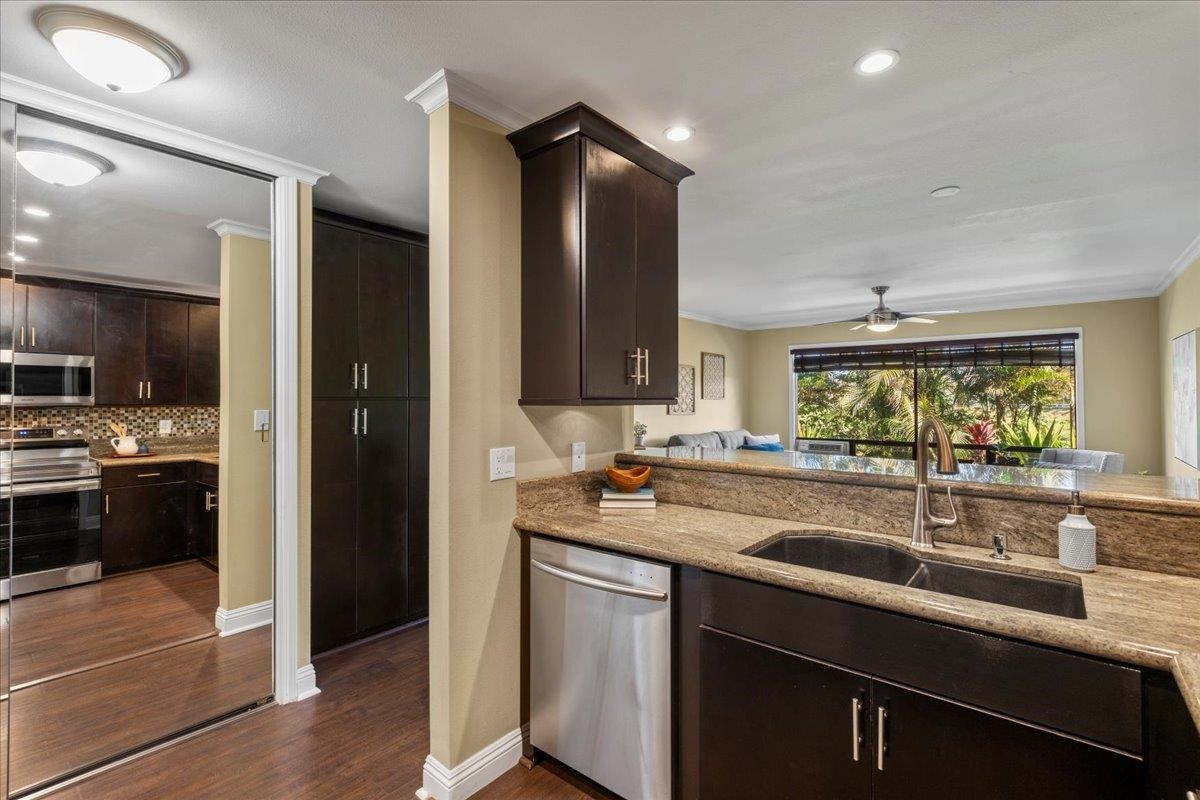 Kihei, Hawaii, 96753, United States, 2 Bedrooms Bedrooms, ,2 BathroomsBathrooms,Residential,For Sale,1827829