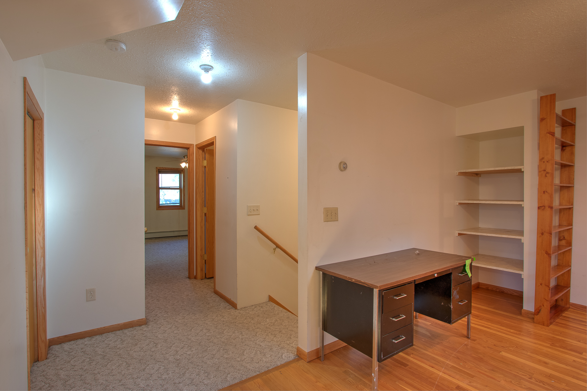 Mora, Minnesota, 55051, United States, 3 Bedrooms Bedrooms, ,3 BathroomsBathrooms,Residential,For Sale,1981190