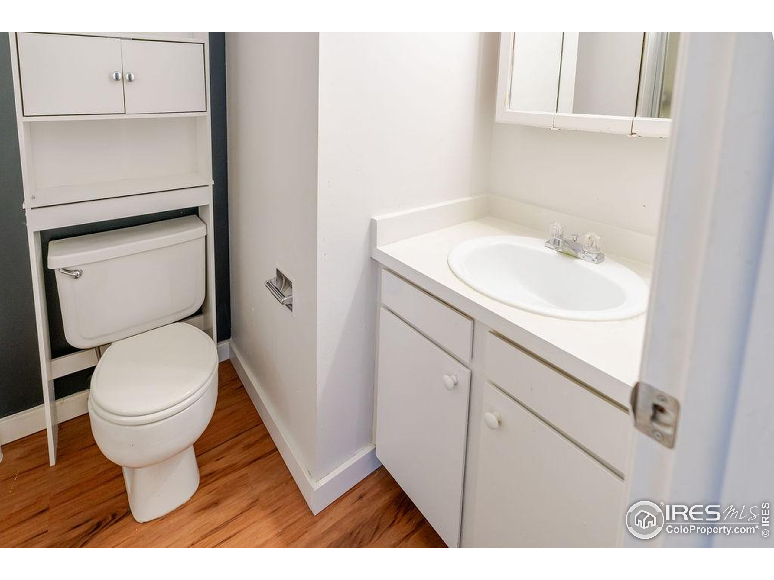 Longmont, Colorado, 80501, United States, 4 Bedrooms Bedrooms, ,Residential,For Sale,1941801