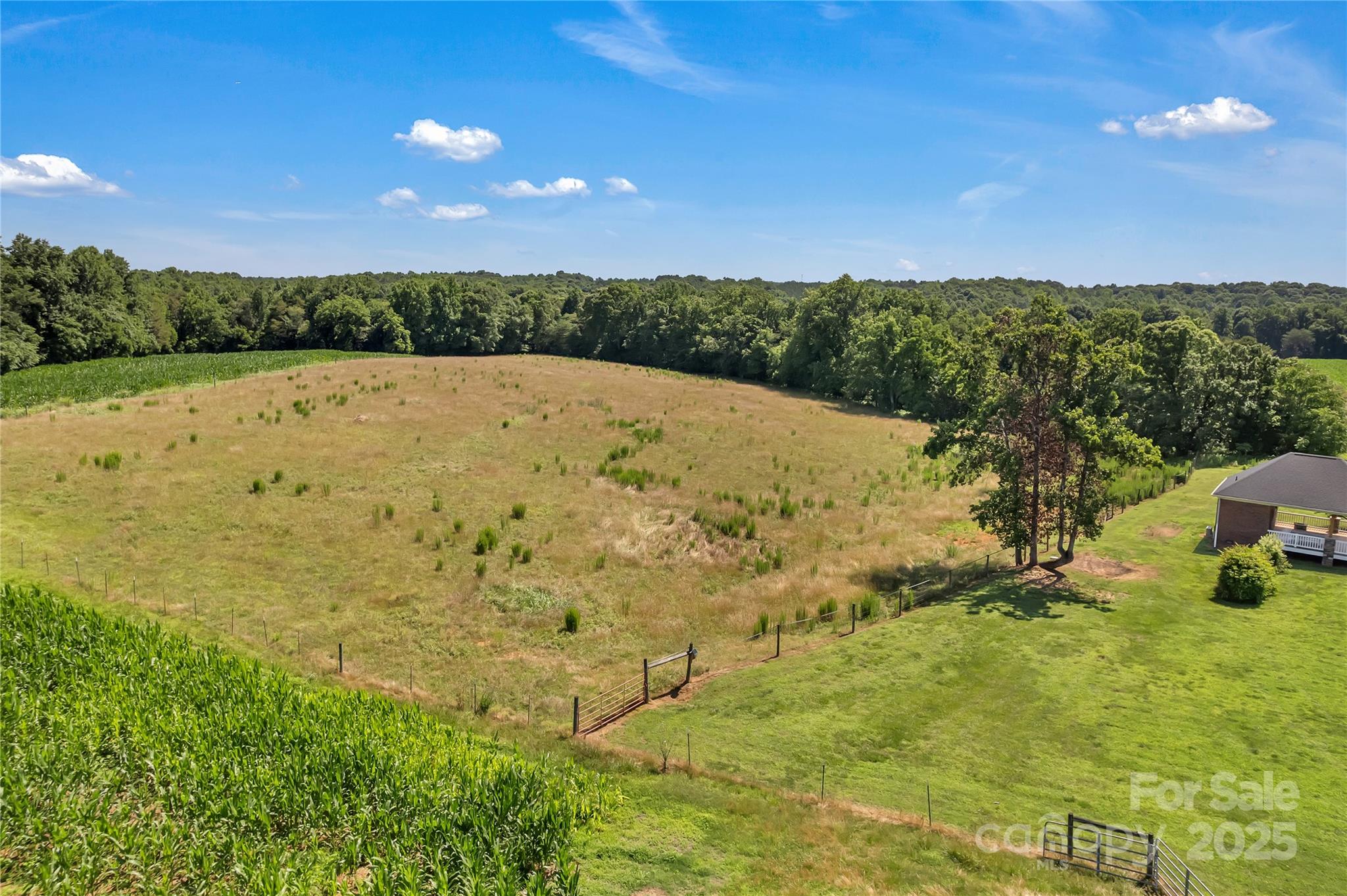 Shelby, North Carolina, 28150, United States, 3 Bedrooms Bedrooms, ,4 BathroomsBathrooms,Residential,For Sale,1868459