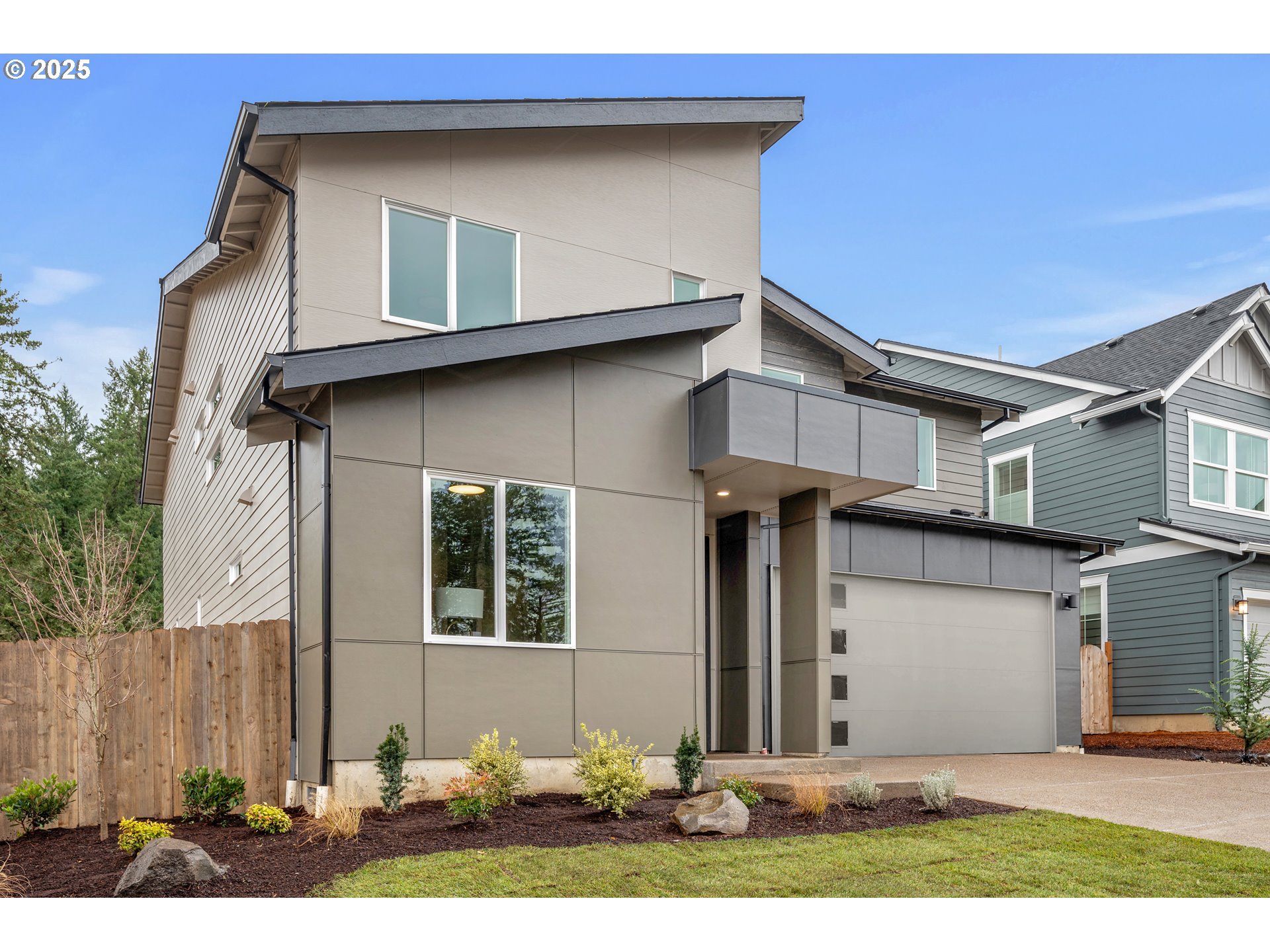 Sherwood, Oregon, 97140, United States, 4 Bedrooms Bedrooms, ,3 BathroomsBathrooms,Residential,For Sale,1794197