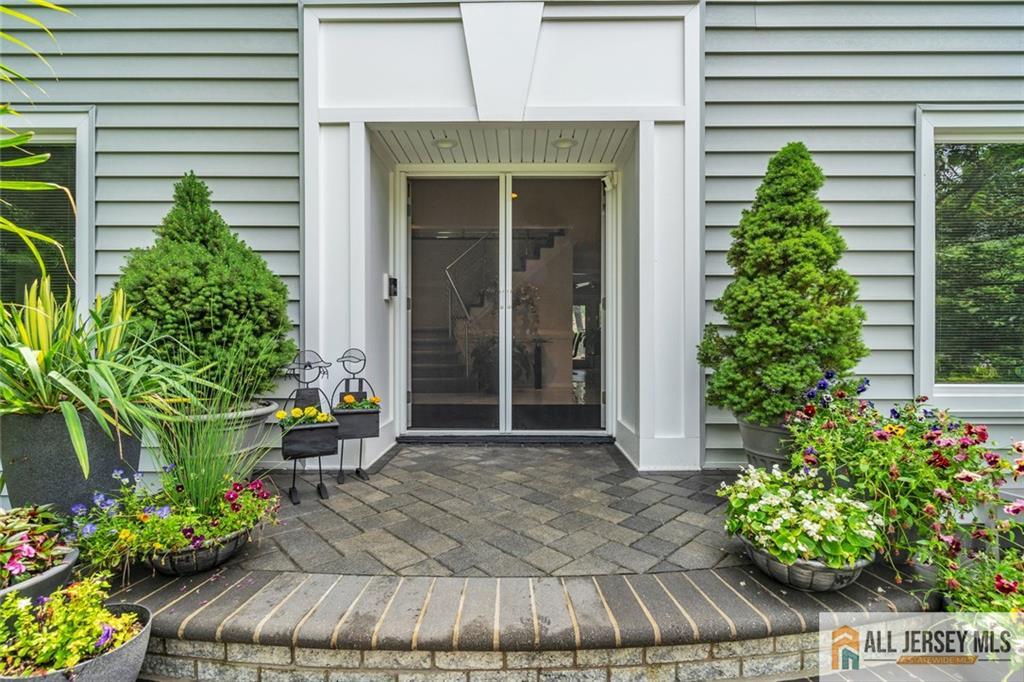 East Brunswick, New Jersey, 08816, United States, 4 Bedrooms Bedrooms, ,4 BathroomsBathrooms,Residential,For Sale,1847470
