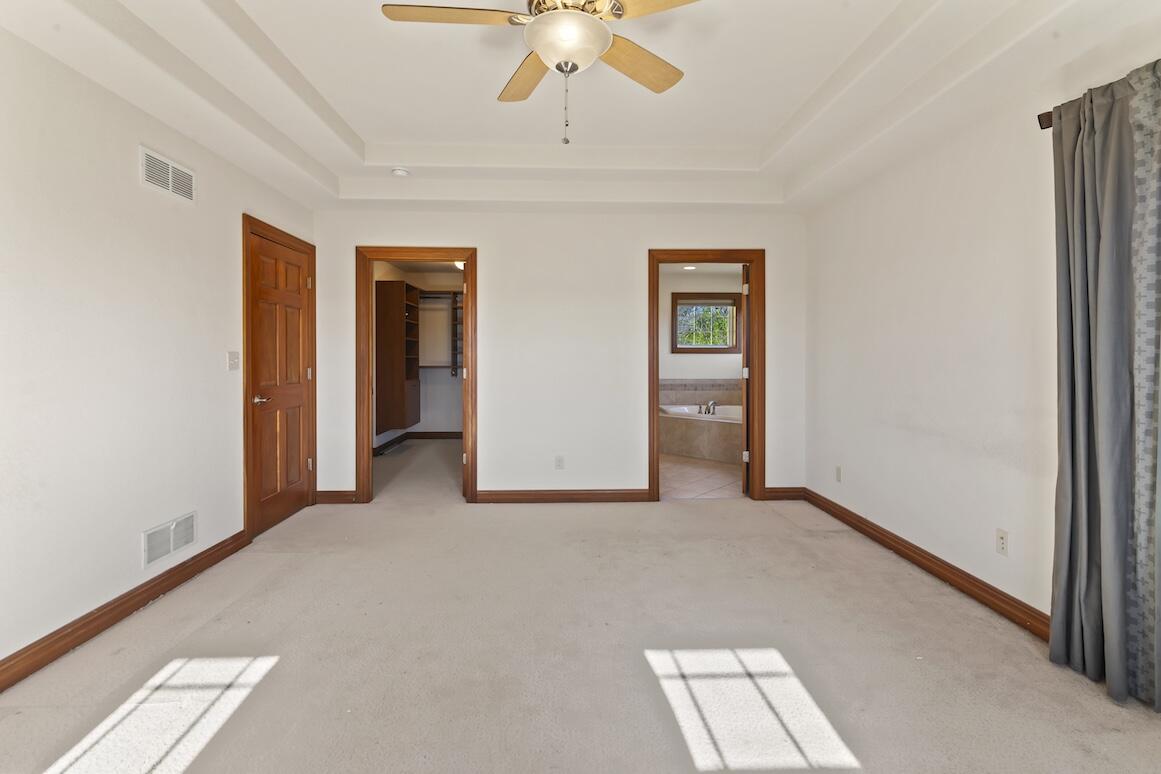 Menomonee Falls, Wisconsin, 53051, United States, 5 Bedrooms Bedrooms, ,4 BathroomsBathrooms,Residential,For Sale,1804805