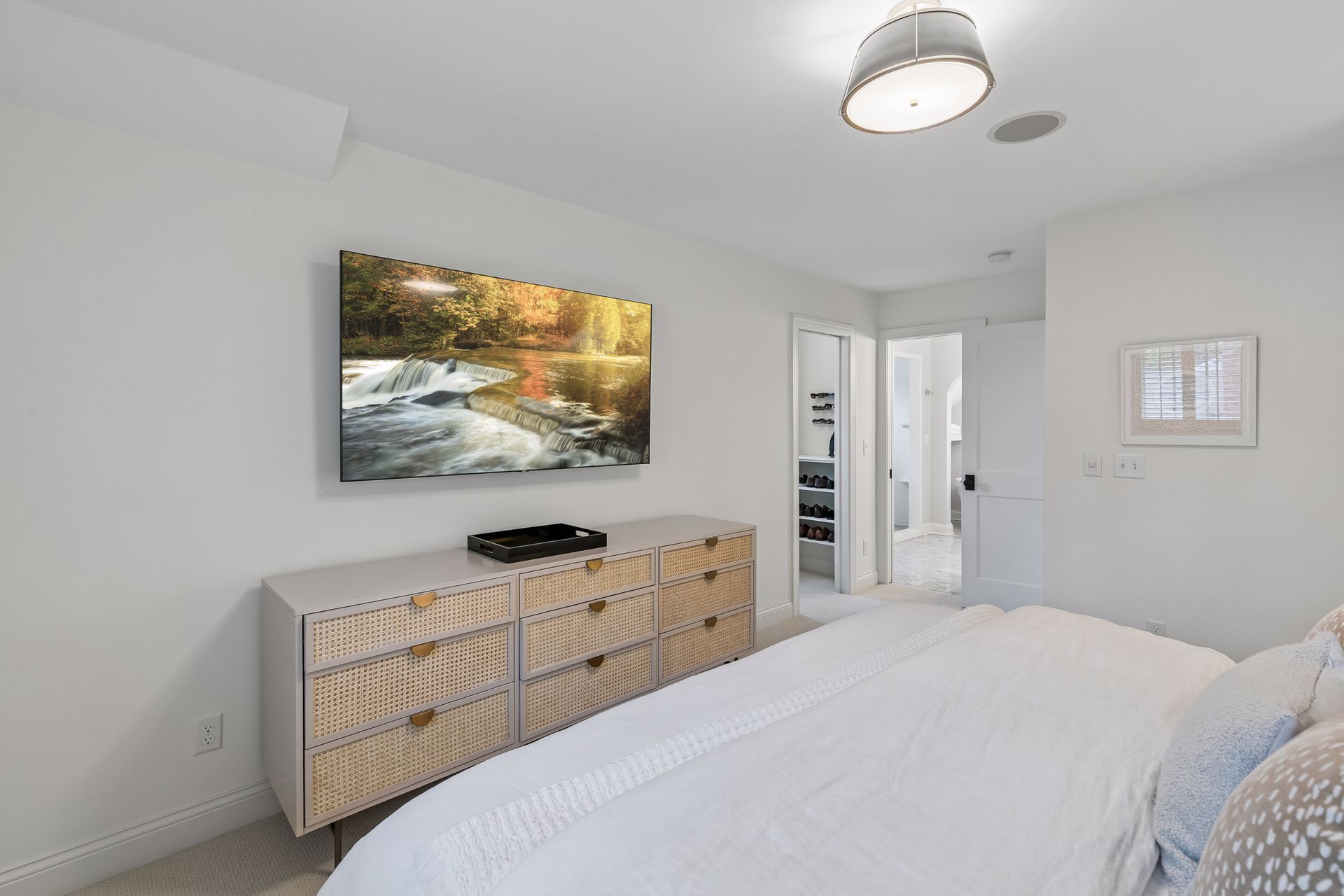  Elegant Morningside Bungalow with Refined Modern Updates - 物件實景