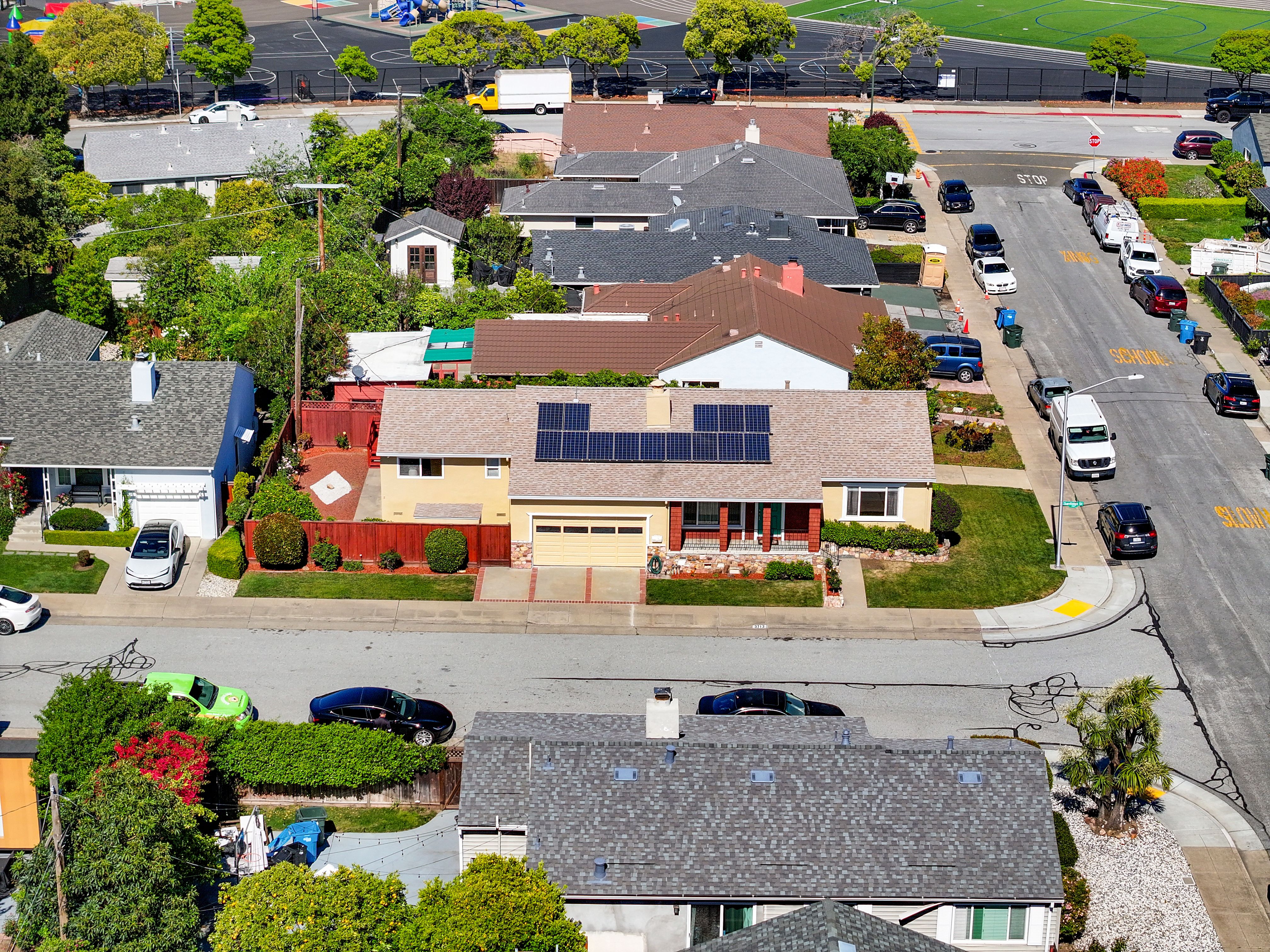  Single Story Rancher in Desirable San Mateo Village - 物件實景