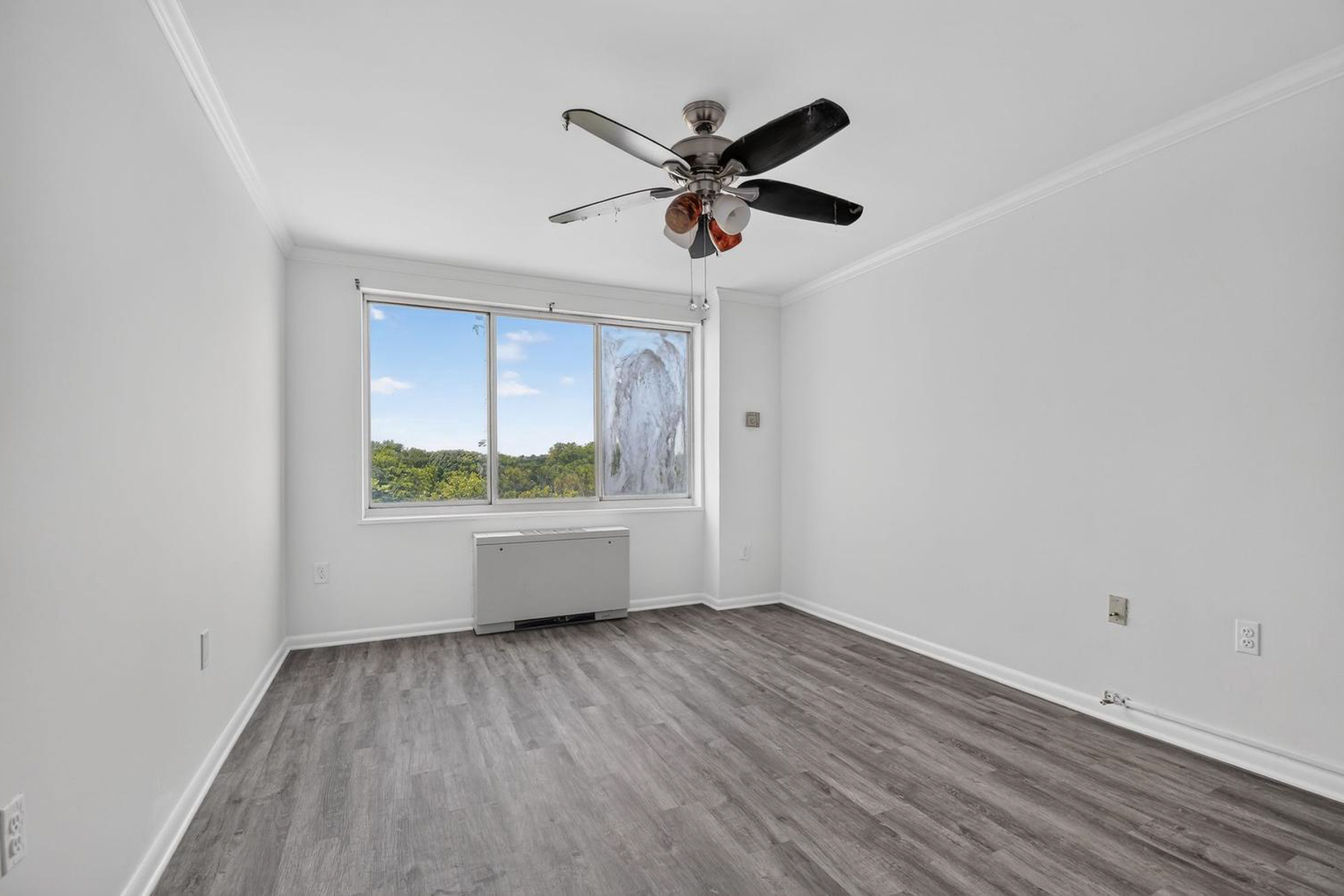  10201 Grosvenor Place, Rockville, MD, 20852 - 物件實景