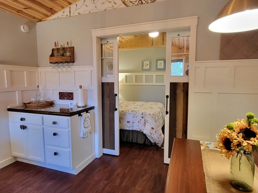 Morganton, Georgia, 30560, United States, 3 Bedrooms Bedrooms, ,4 BathroomsBathrooms,Residential,For Sale,1826410