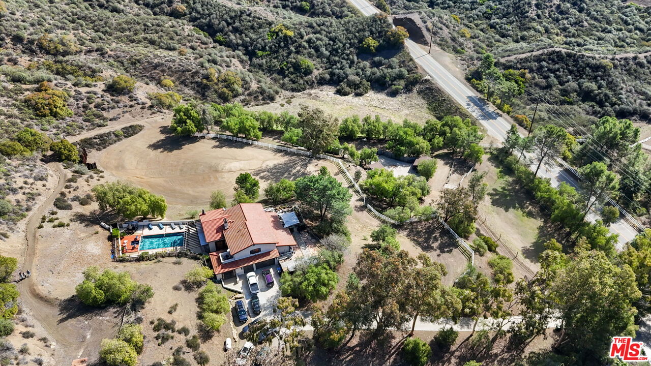 Calabasas, California, 91302, United States, 4 Bedrooms Bedrooms, ,3 BathroomsBathrooms,Residential,For Sale,1708601