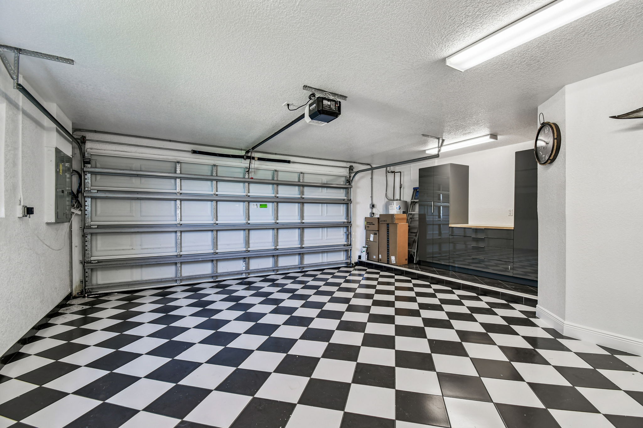 Madeira Beach, Florida, 33708, United States, 6 Bedrooms Bedrooms, ,6 BathroomsBathrooms,Residential,For Sale,1975666