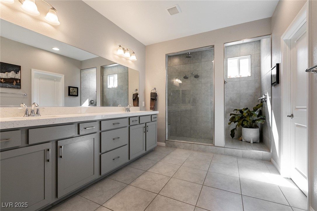 Las Vegas, Nevada, 89166, United States, 4 Bedrooms Bedrooms, ,3 BathroomsBathrooms,Residential,For Sale,1960504