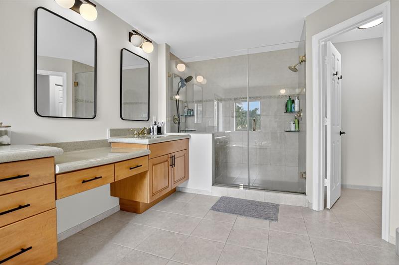 Miramar, Florida, 33027, United States, 5 Bedrooms Bedrooms, ,3 BathroomsBathrooms,Residential,For Sale,1987631