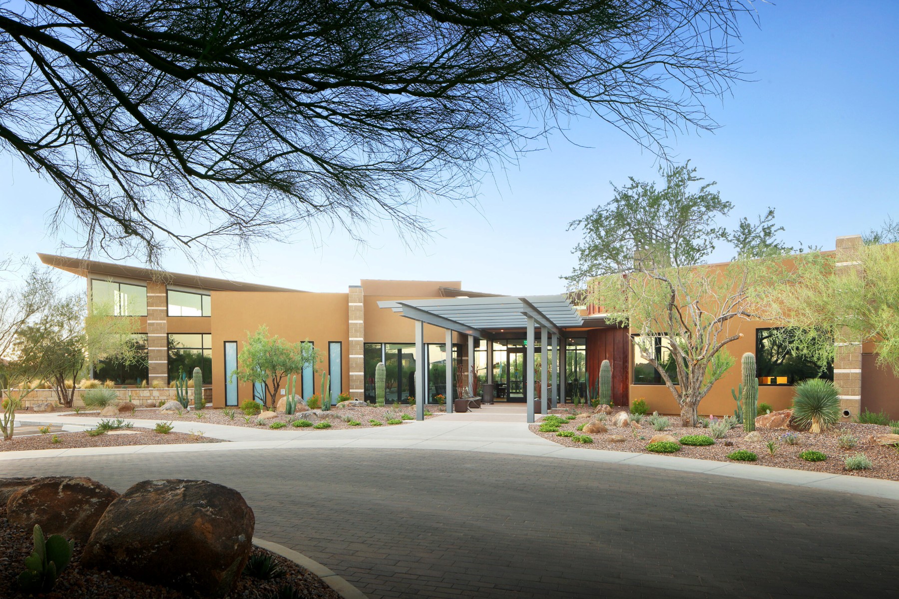  3110 E Louise Drive¦Phoenix, AZ - 物件實景