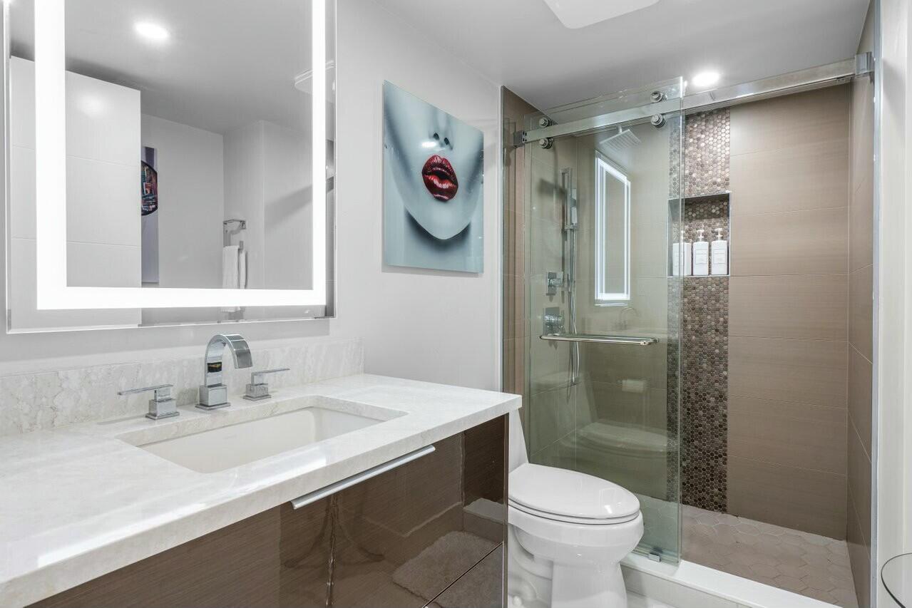 Highland Beach, Florida, 33487, United States, 2 Bedrooms Bedrooms, ,2 BathroomsBathrooms,Residential,For Sale,1882457