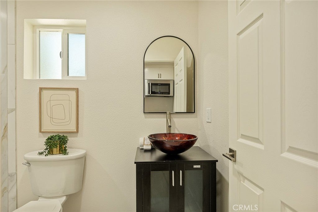 Redlands, California, 92373, United States, 4 Bedrooms Bedrooms, ,4 BathroomsBathrooms,Residential,For Sale,1900605