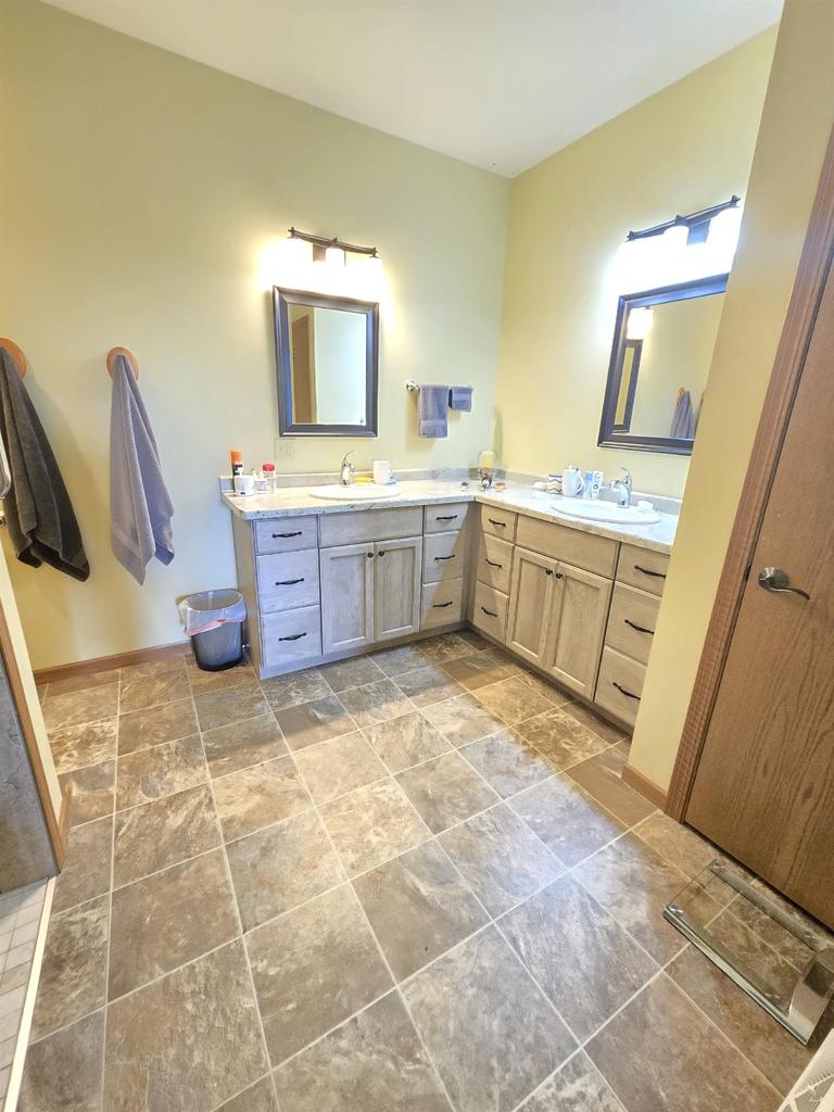 Green Lake, Wisconsin, 54941, United States, 4 Bedrooms Bedrooms, ,3 BathroomsBathrooms,Residential,For Sale,1928712