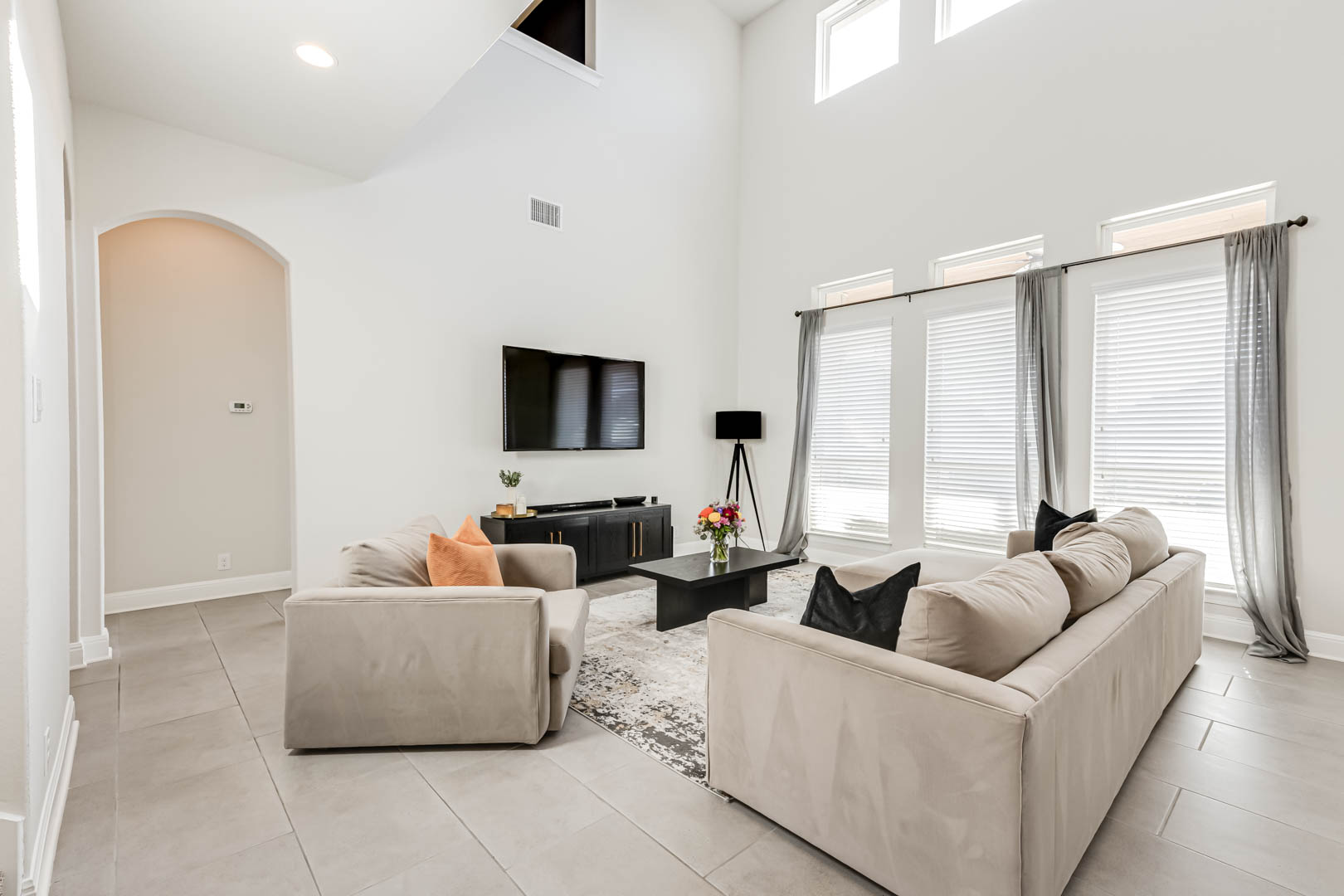 Cibolo, Texas, 78108, United States, 5 Bedrooms Bedrooms, ,4 BathroomsBathrooms,Residential,For Sale,2012398