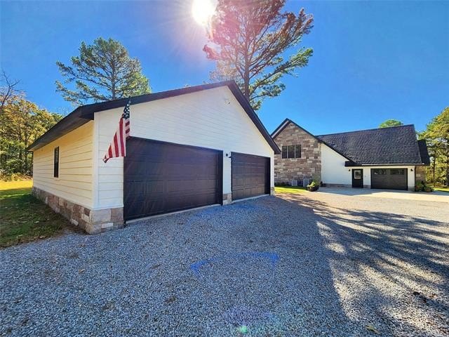 Tahlequah, Oklahoma, 74464, United States, 4 Bedrooms Bedrooms, ,4 BathroomsBathrooms,Residential,For Sale,1984008