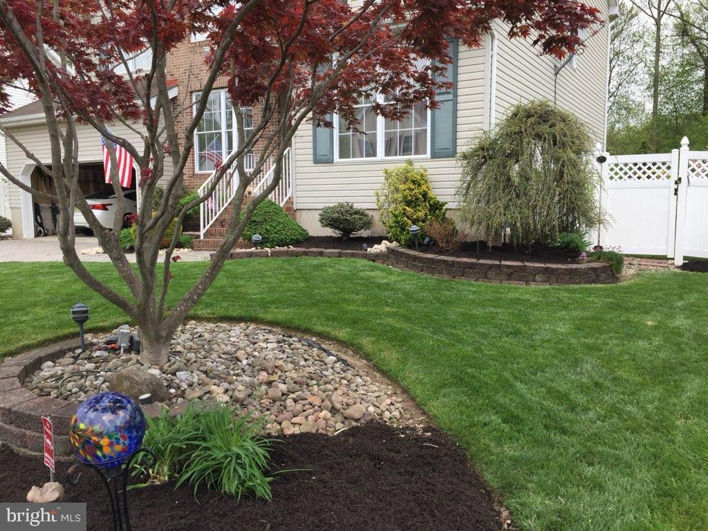 Monmouth Junction, New Jersey, 08852, United States, 4 Bedrooms Bedrooms, ,3 BathroomsBathrooms,Residential,For Sale,1869569