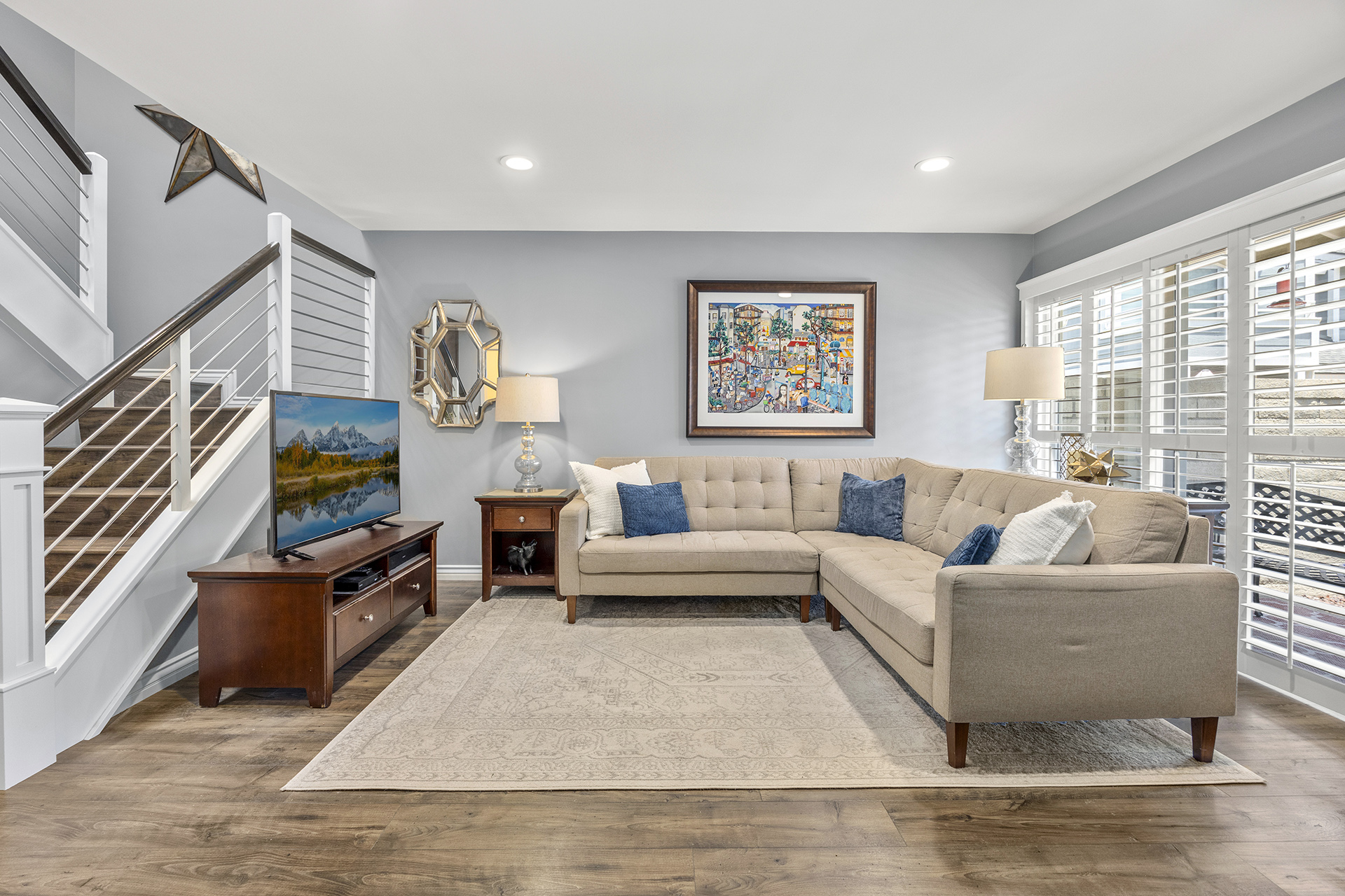 Anaheim, California, 92801, United States, 3 Bedrooms Bedrooms, ,3 BathroomsBathrooms,Residential,For Sale,1878361