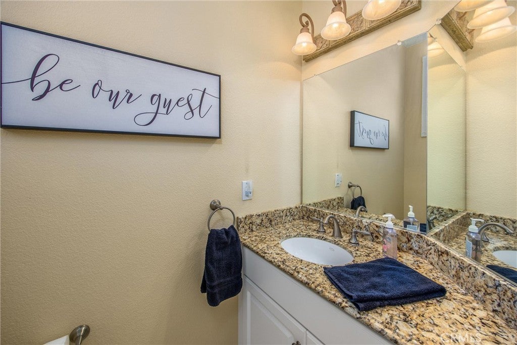 Banning, California, 92220, United States, 2 Bedrooms Bedrooms, ,3 BathroomsBathrooms,Residential,For Sale,1975532