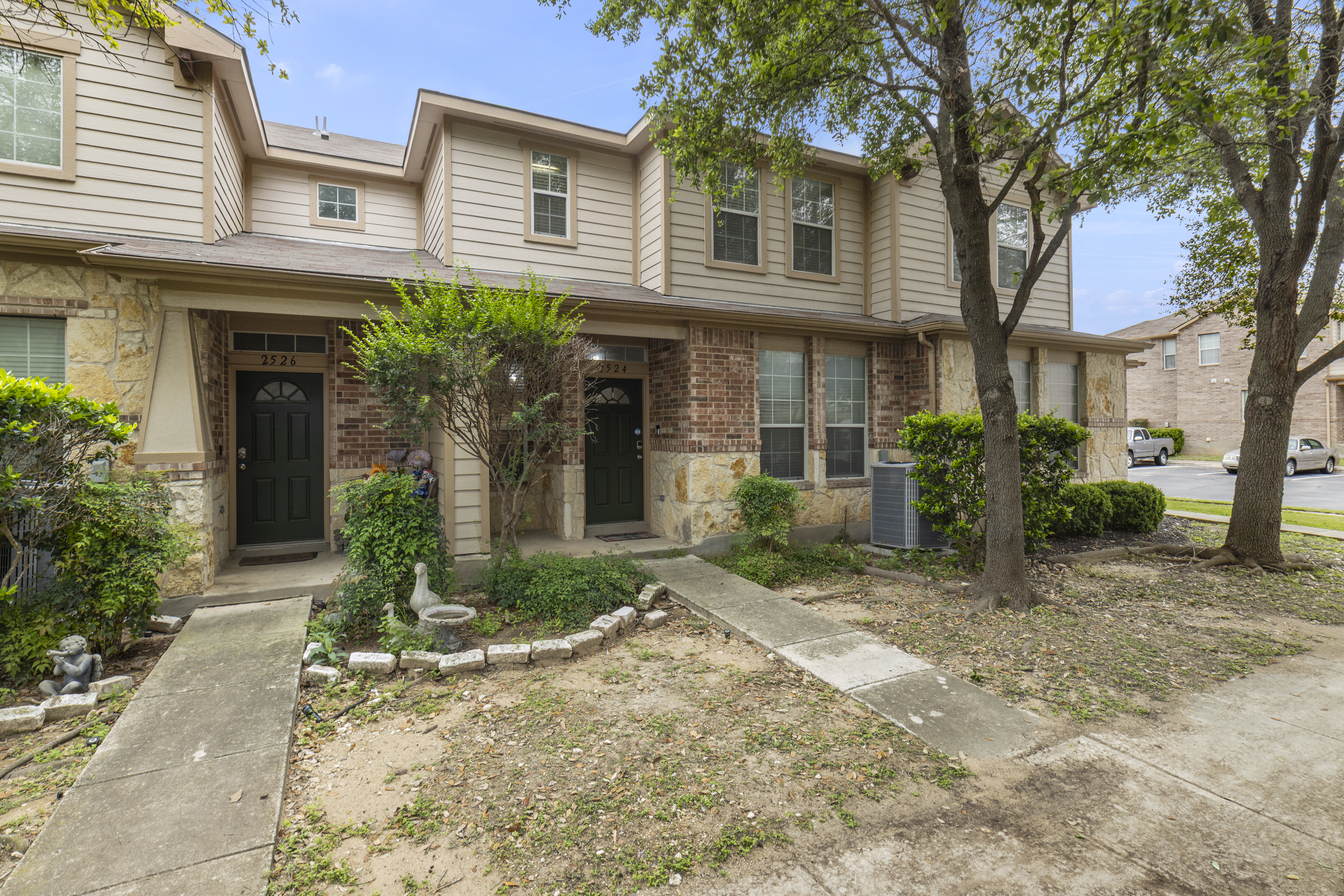  Spacious 3BR Townhome in Prime North San Antonio Location - 物件實景