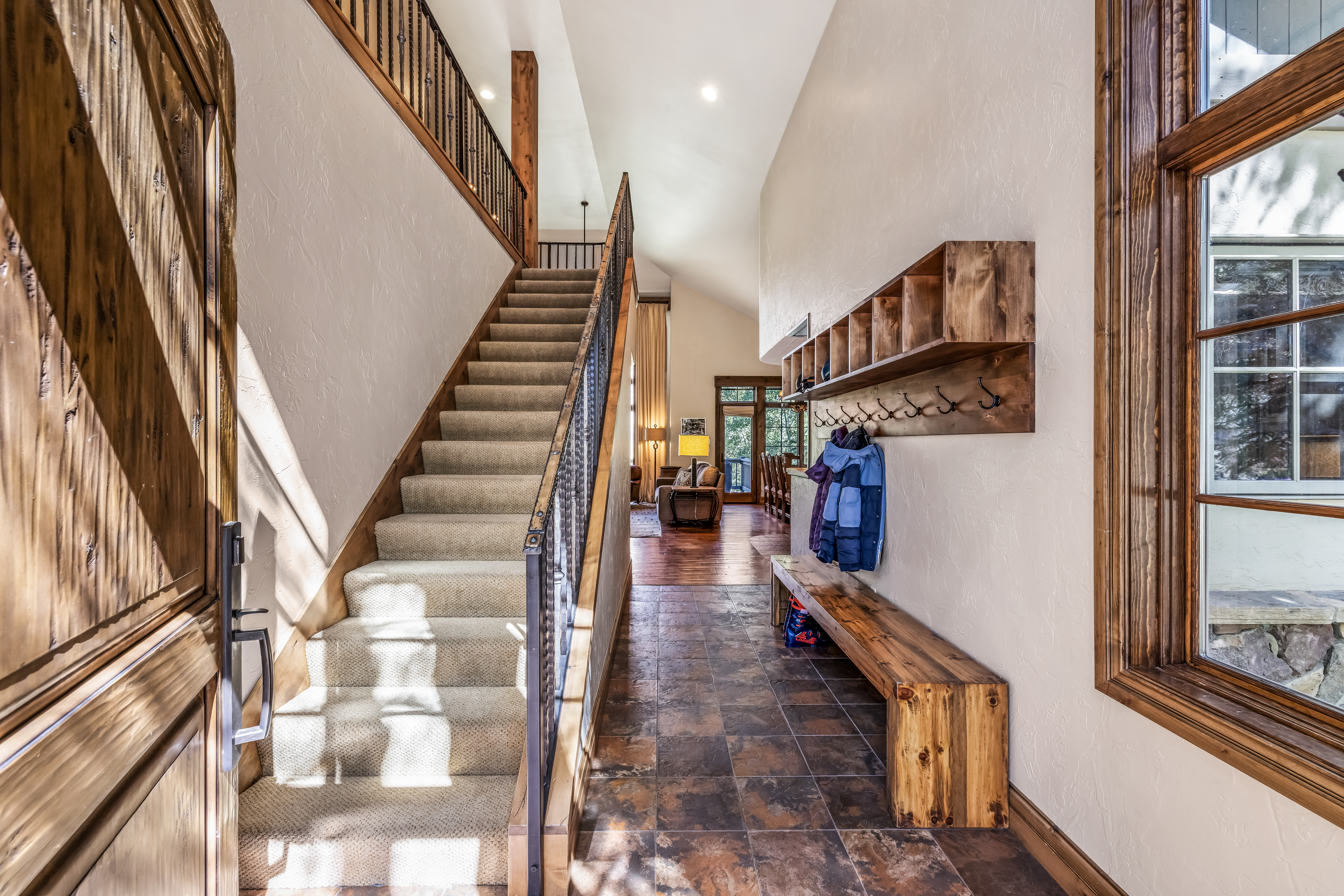  Exceptional Blend of Mountain Elegance, Comfort, and Year-round Recreation - 物件實景