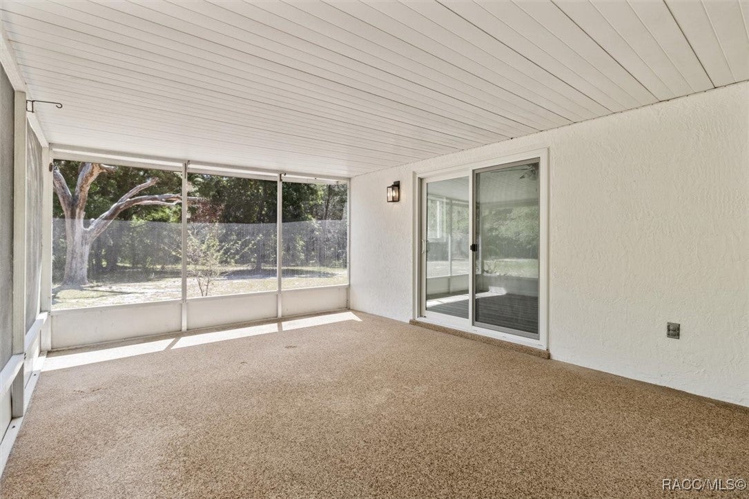 Inverness, Florida, 34450, United States, 3 Bedrooms Bedrooms, ,2 BathroomsBathrooms,Residential,For Sale,1777640