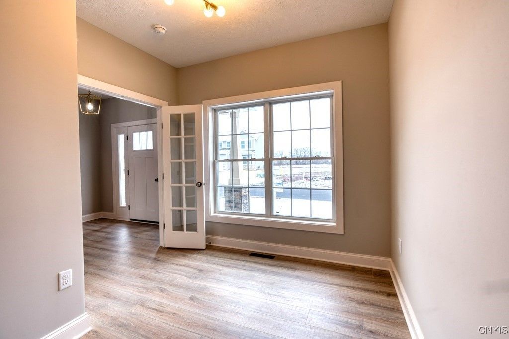 Baldwinsville, New York, 13027, United States, 4 Bedrooms Bedrooms, ,3 BathroomsBathrooms,Residential,For Sale,1906814