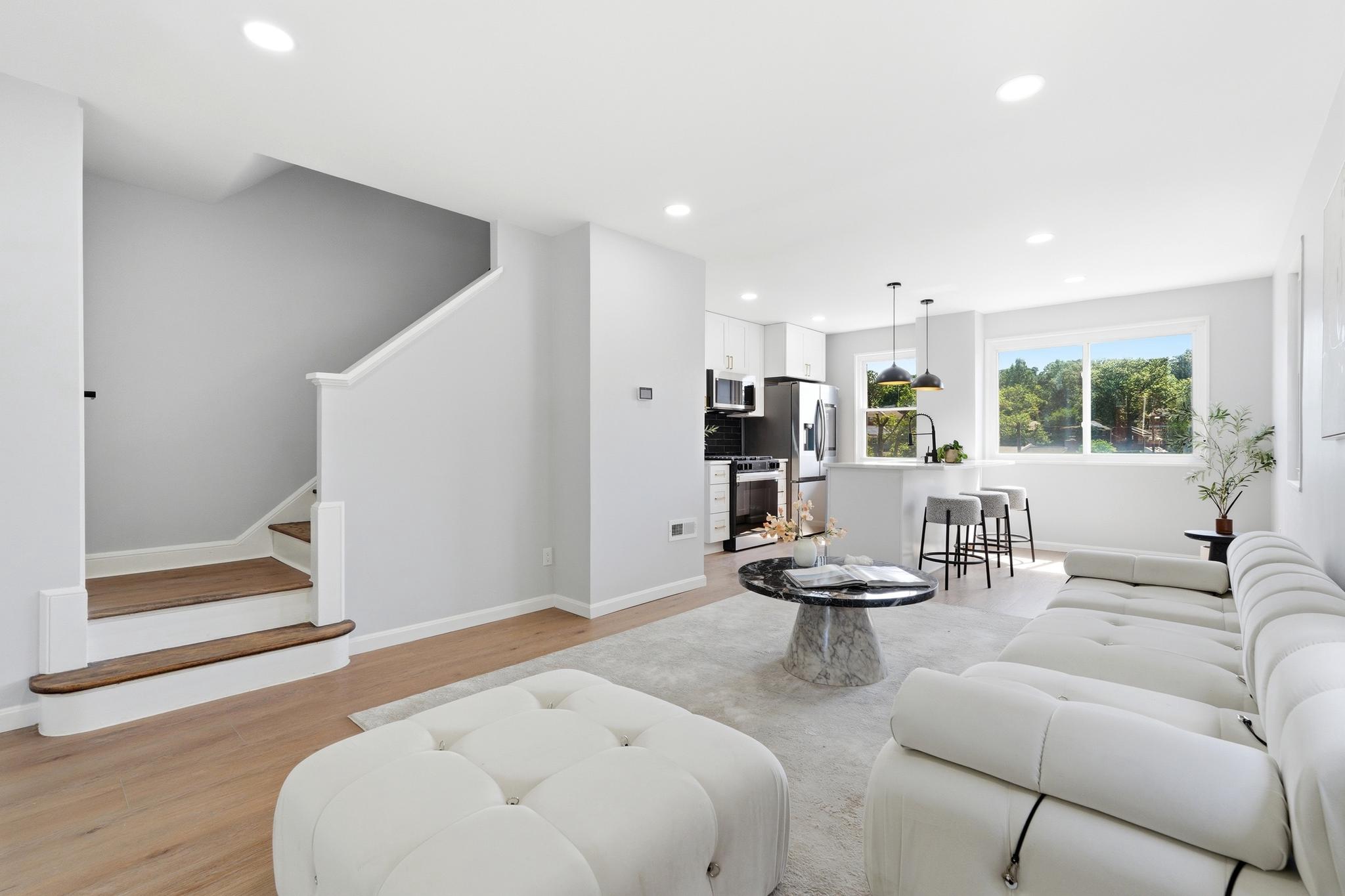  719 Hilltop Terrace SE, Washington, DC, 20019 - 物件實景