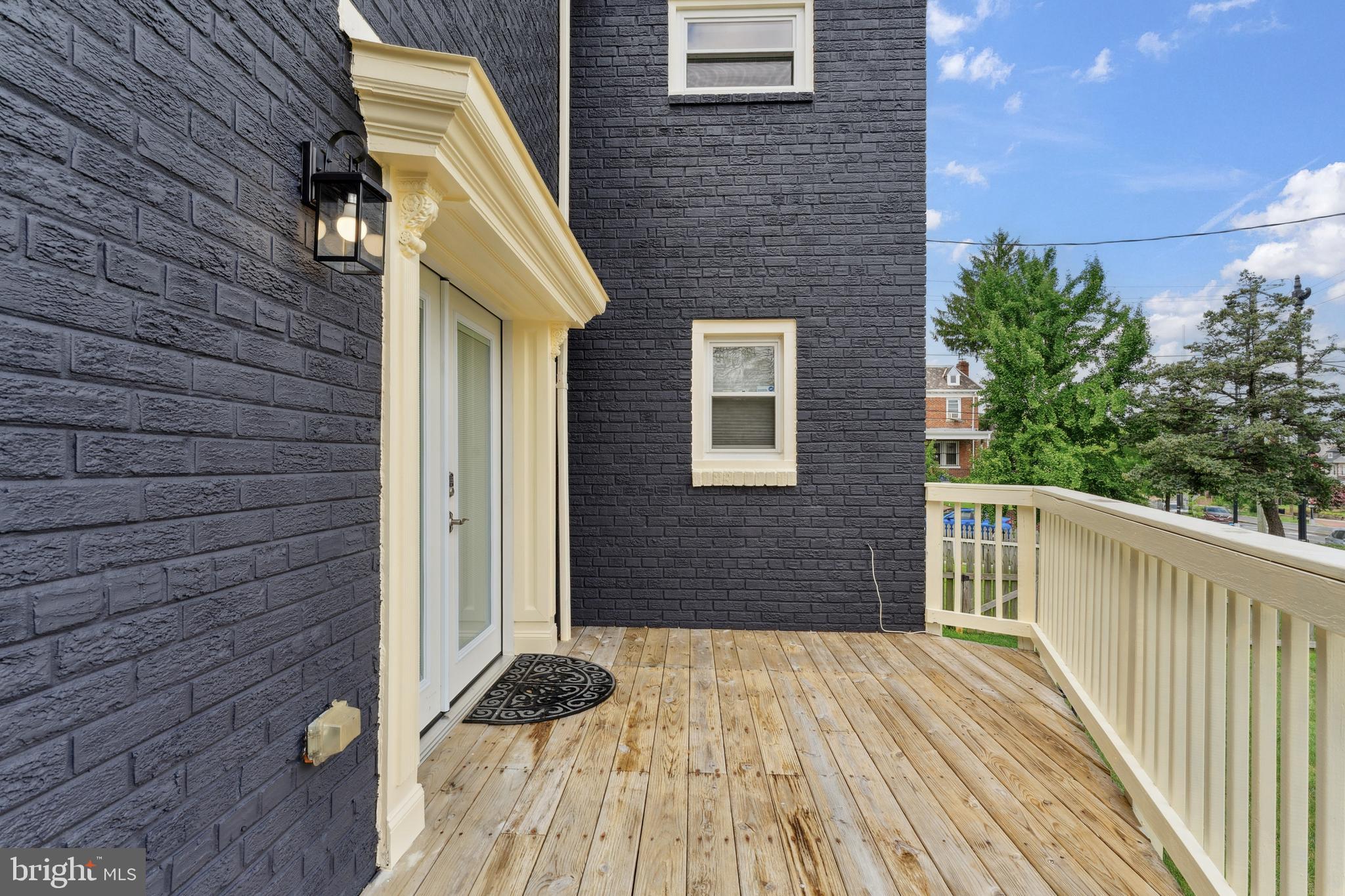 Washington, District of Columbia, 20011, United States, 3 Bedrooms Bedrooms, ,4 BathroomsBathrooms,Residential,For Sale,1935527