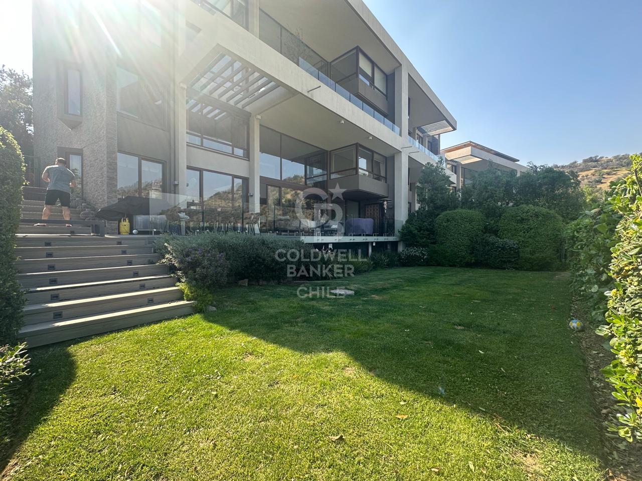 Lo Barnechea, Chile, 4 Bedrooms Bedrooms, ,4 BathroomsBathrooms,Residential,For Sale,1836906