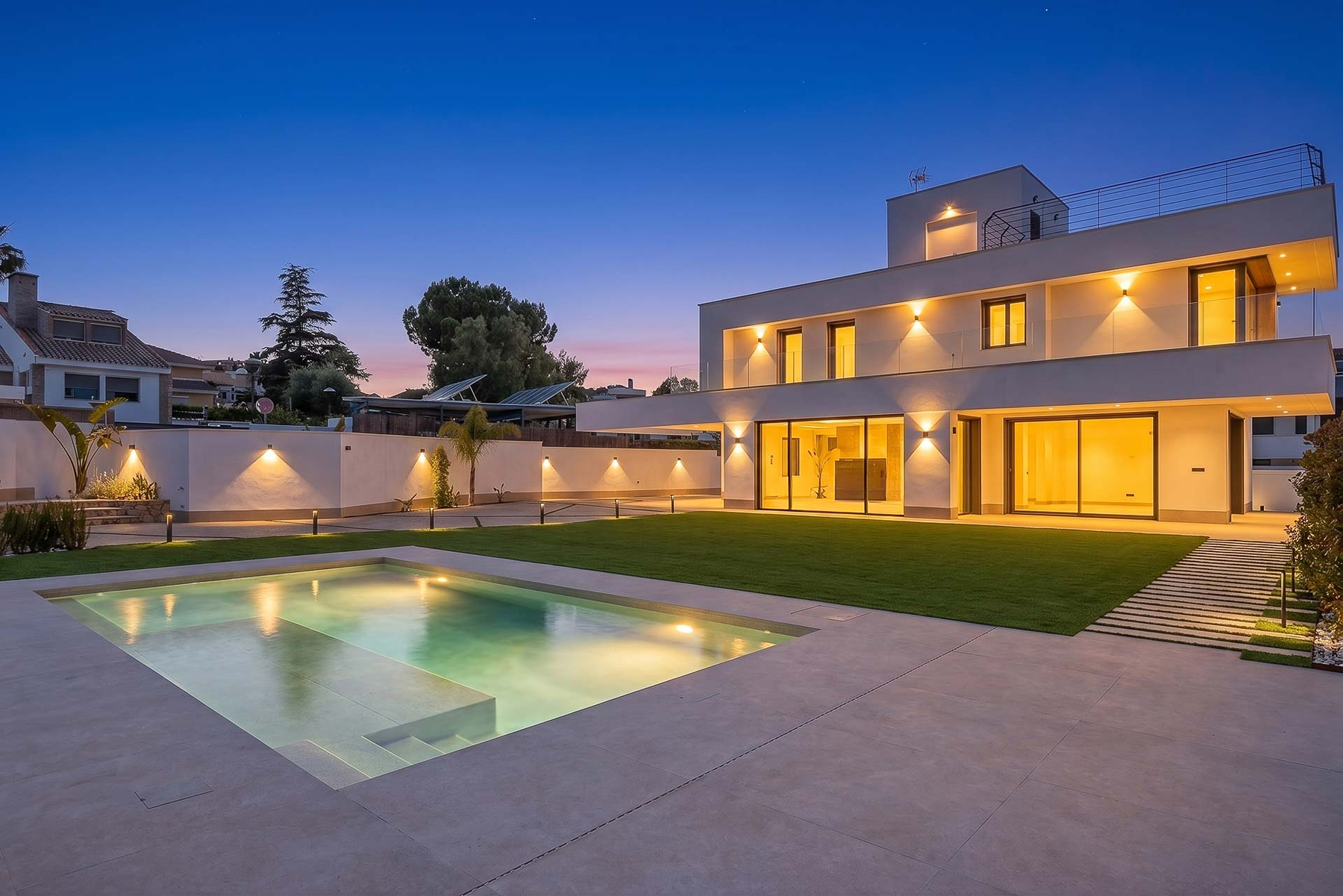  Newly built house with garden, pool, and open views over Seville - 物件實景