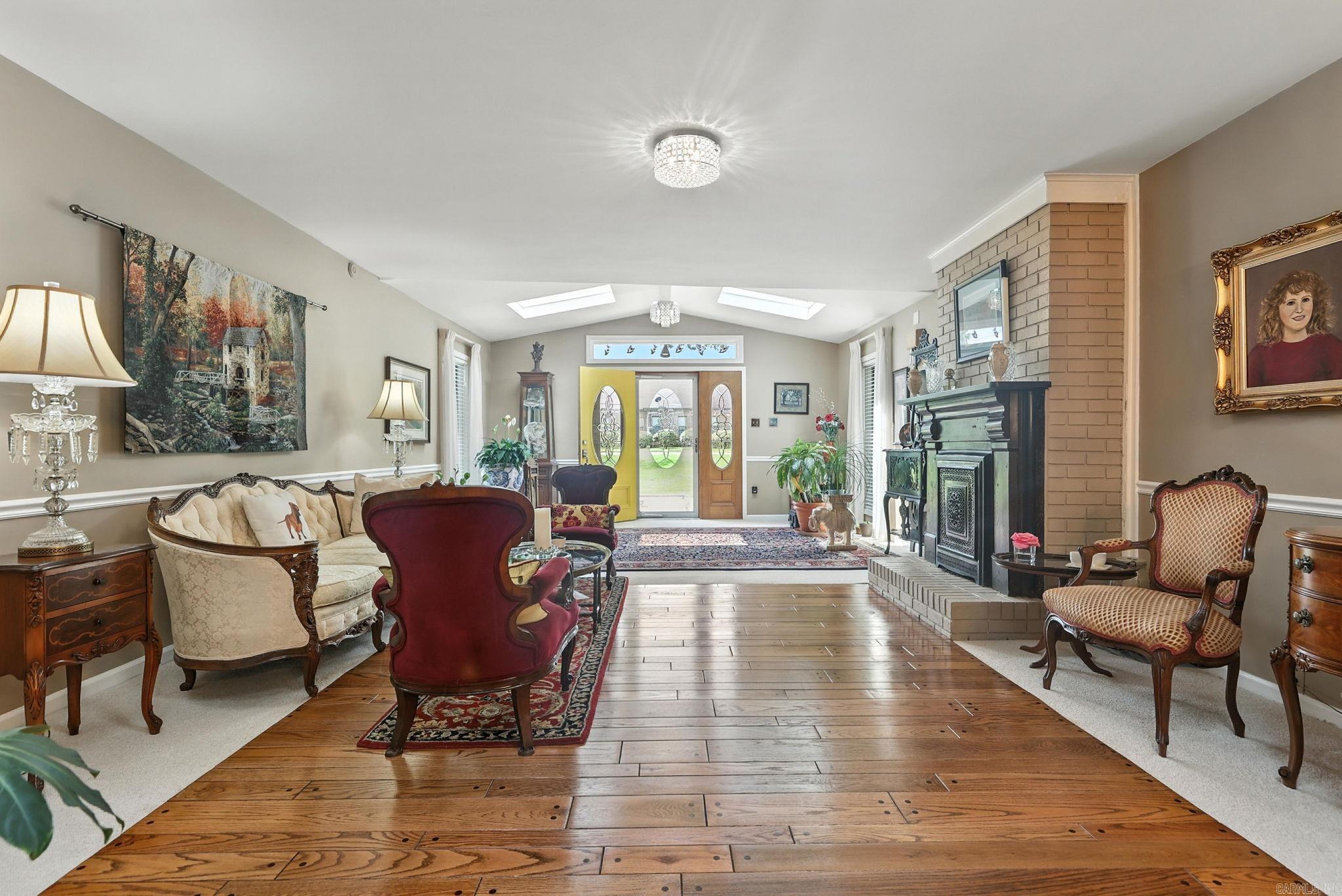 Little Rock, Arkansas, 72223, United States, 3 Bedrooms Bedrooms, ,3 BathroomsBathrooms,Residential,For Sale,1968786