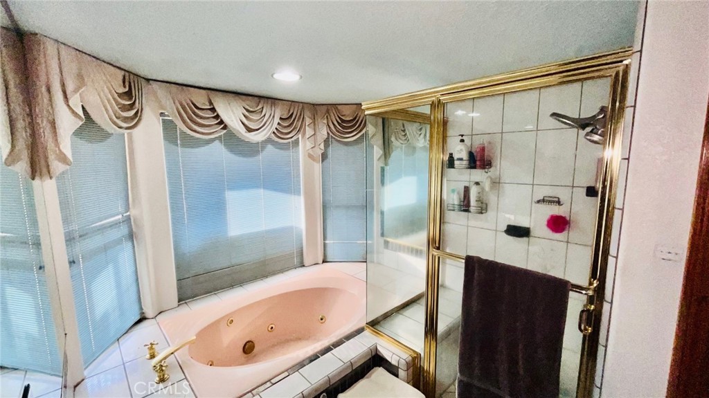 Apple Valley, California, 92308, United States, 4 Bedrooms Bedrooms, ,3 BathroomsBathrooms,Residential,For Sale,2001641