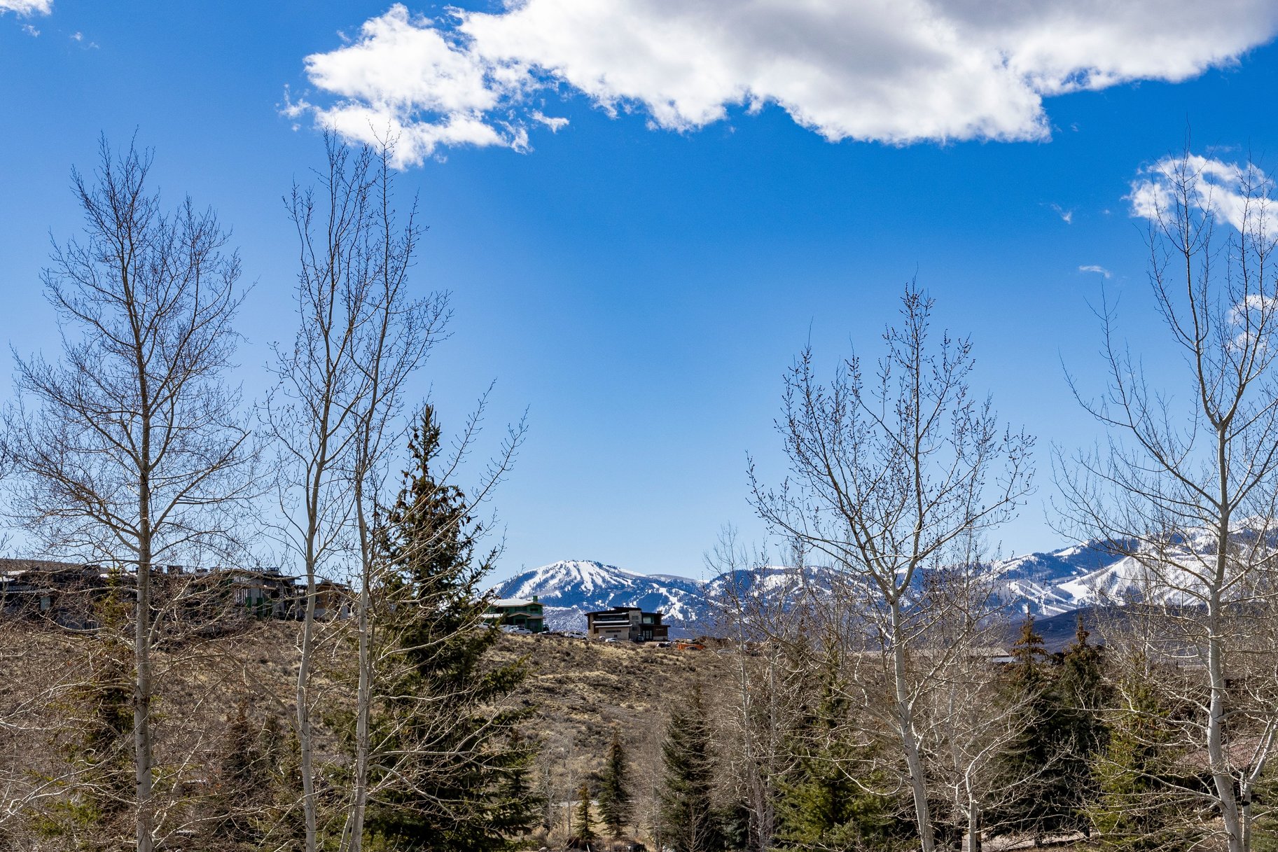  A True Mountain Escape in Promontory with Golf and Ski Views - 物件實景