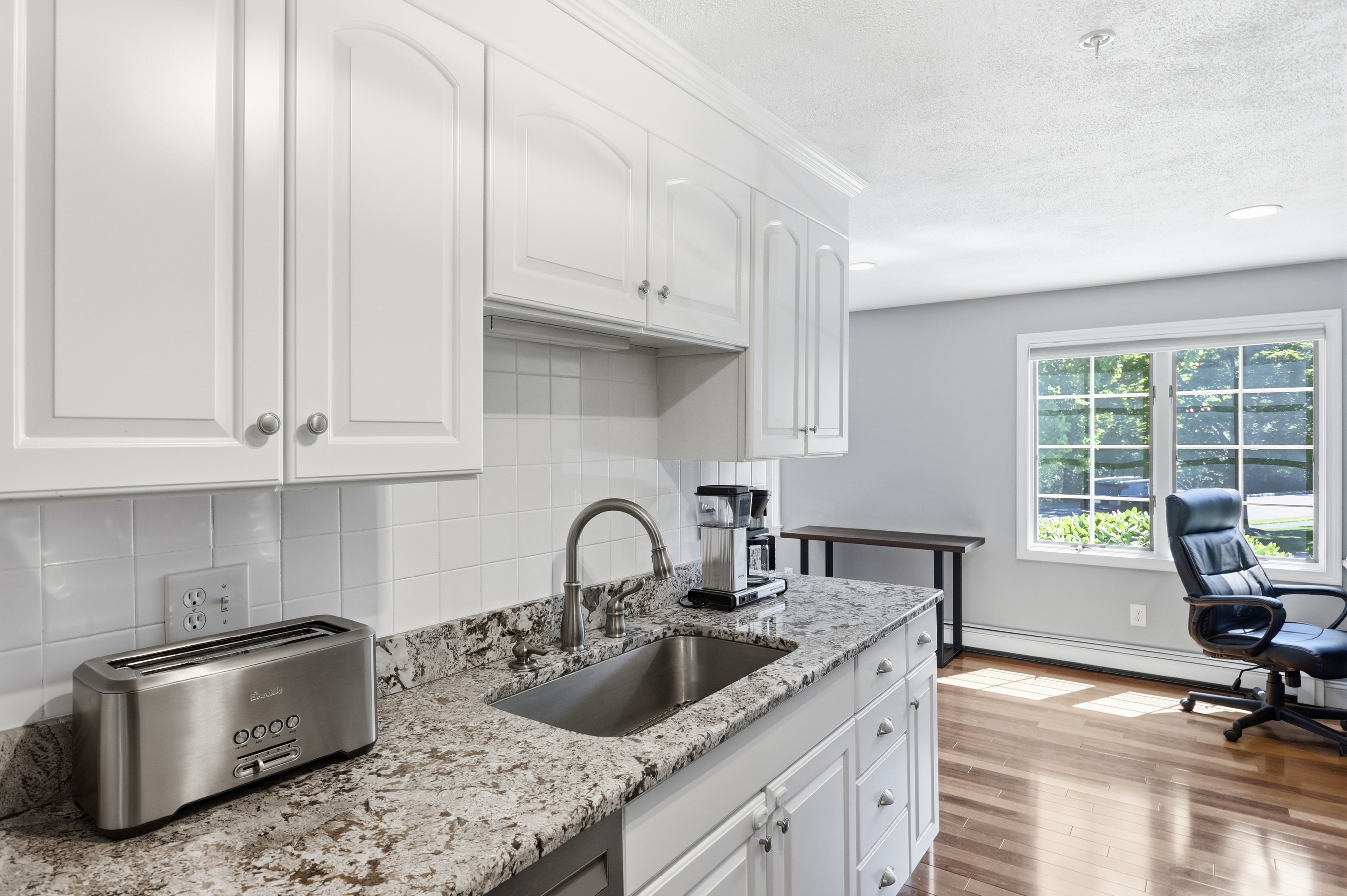  4 Partridge Ln, Lynnfield, MA, 01940 - 物件實景