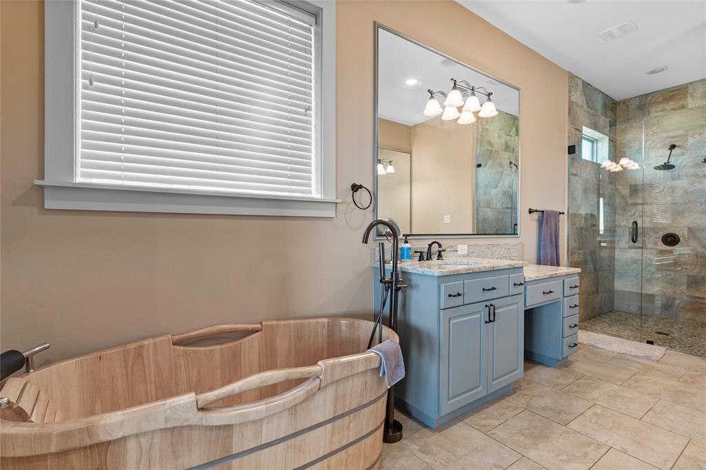 Rockwall, Texas, 75032, United States, 4 Bedrooms Bedrooms, ,3 BathroomsBathrooms,Residential,For Sale,1991922