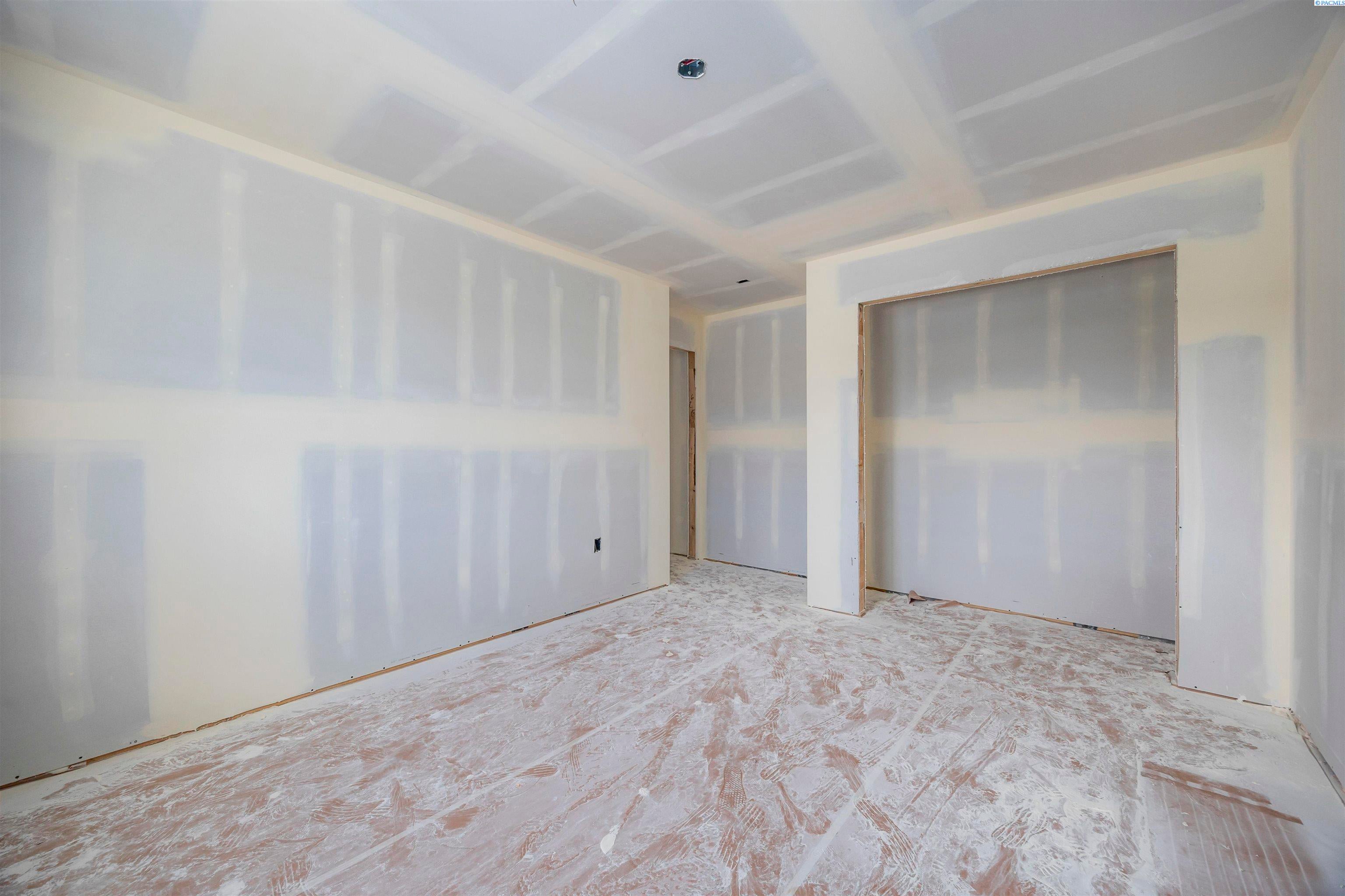 Prosser, Washington, 99350, United States, 5 Bedrooms Bedrooms, ,3 BathroomsBathrooms,Residential,For Sale,1924139