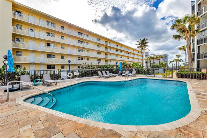 Hillsboro Beach, Florida, 33062, United States, 2 Bedrooms Bedrooms, ,3 BathroomsBathrooms,Residential,For Sale,1942268