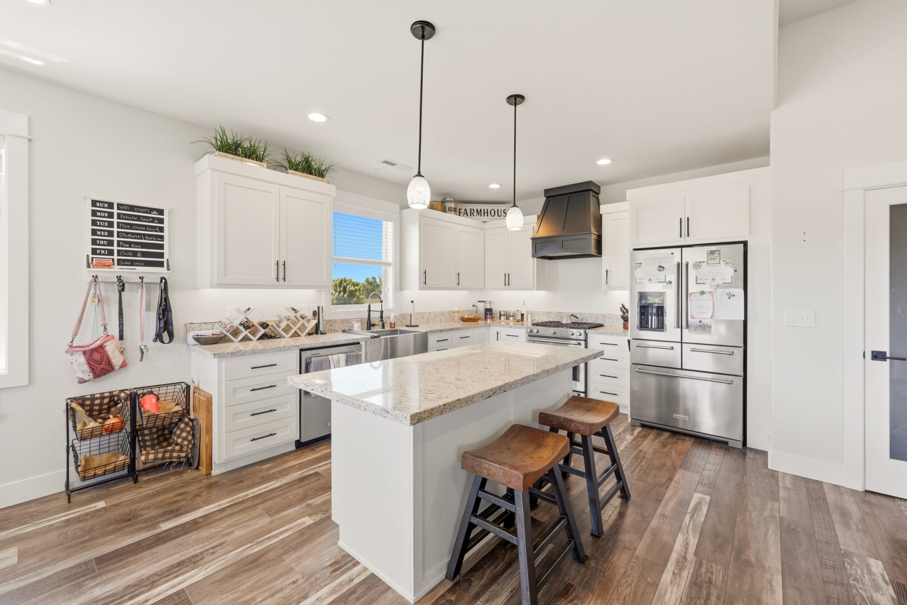  37 Terra Linda Court Eagle Point, OR 97524 - 物件實景