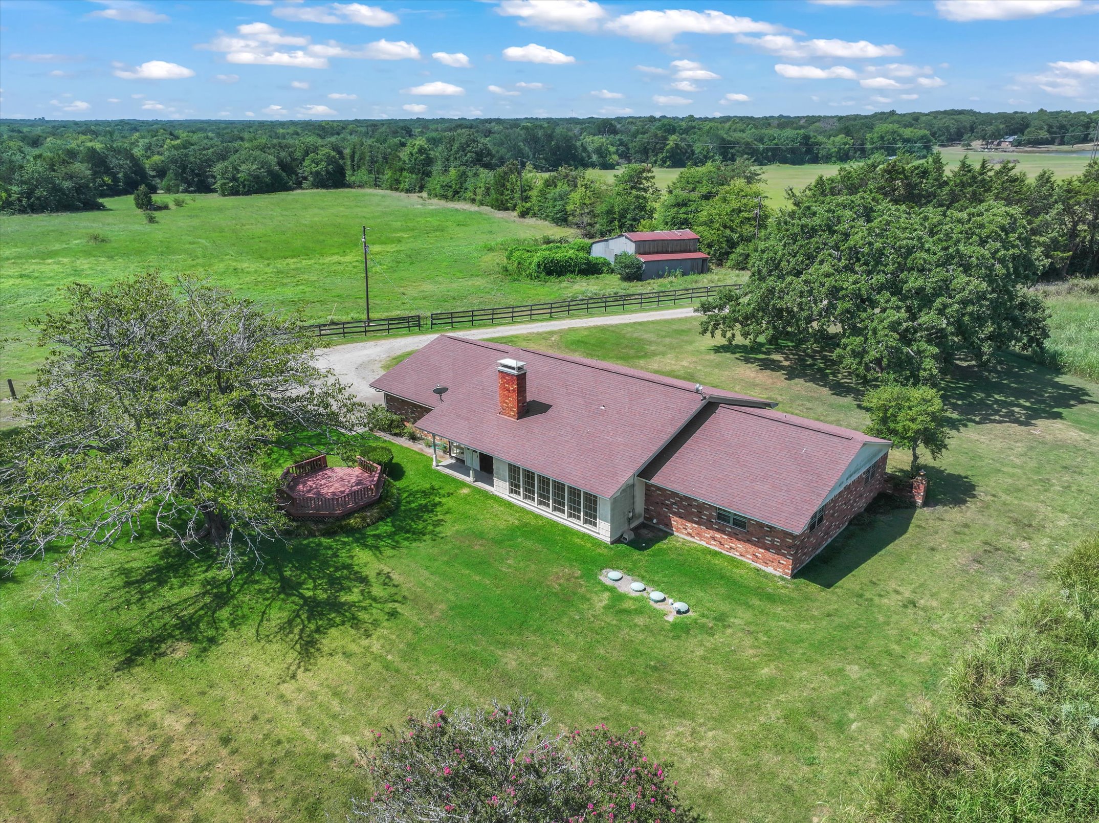 Wills Point, Texas, 75169, United States, 3 Bedrooms Bedrooms, ,3 BathroomsBathrooms,Residential,For Sale,1978262