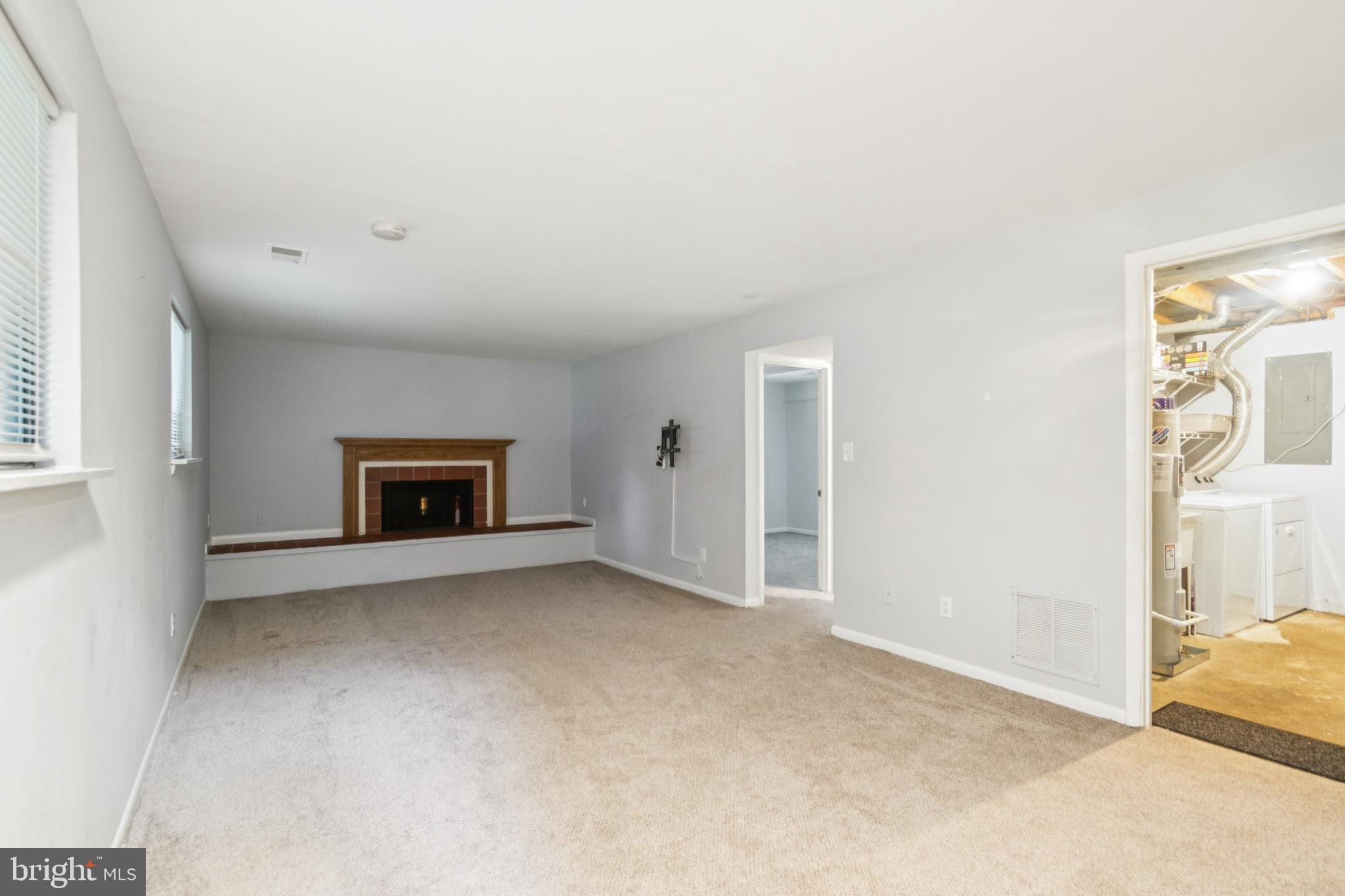 Columbia, Maryland, 21044, United States, 3 Bedrooms Bedrooms, ,3 BathroomsBathrooms,Residential,For Sale,1905608