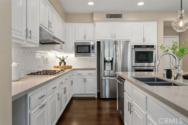 Mission Viejo, California, 92692, United States, 5 Bedrooms Bedrooms, ,3 BathroomsBathrooms,Residential,For Sale,2048837
