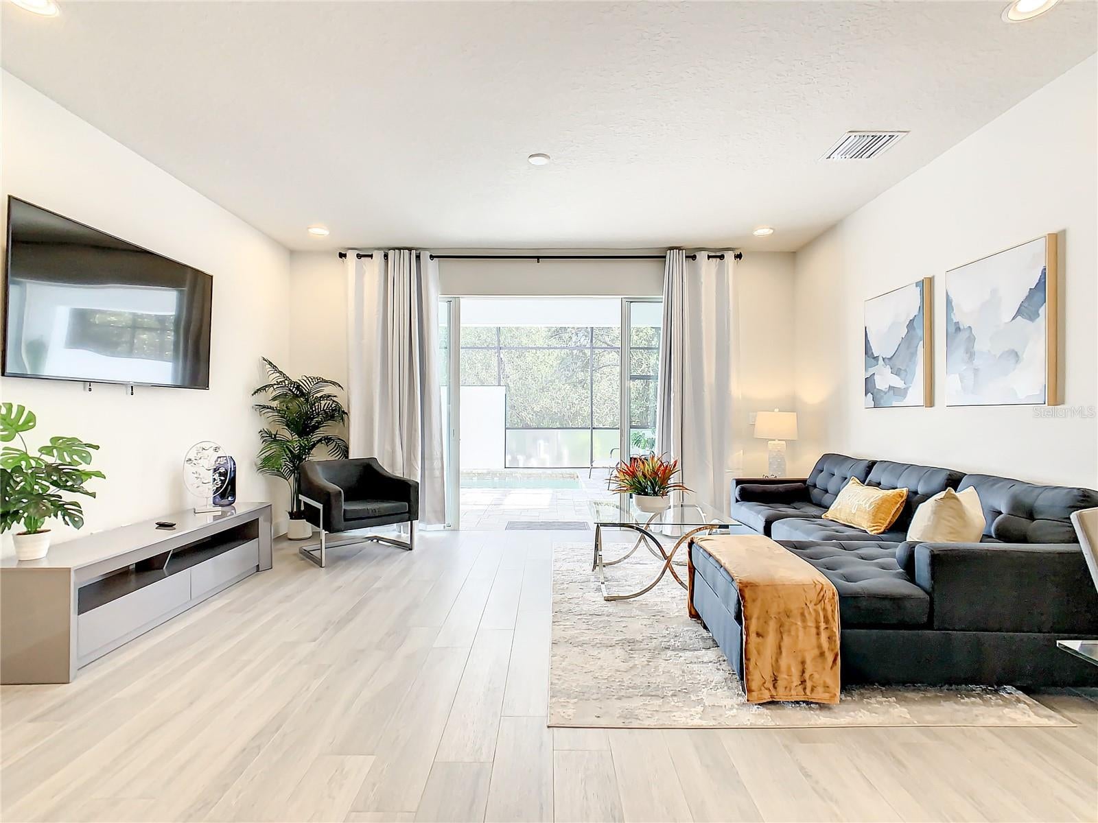 CLERMONT, Florida, 34714, United States, 3 Bedrooms Bedrooms, ,3 BathroomsBathrooms,Residential,For Sale,1981971