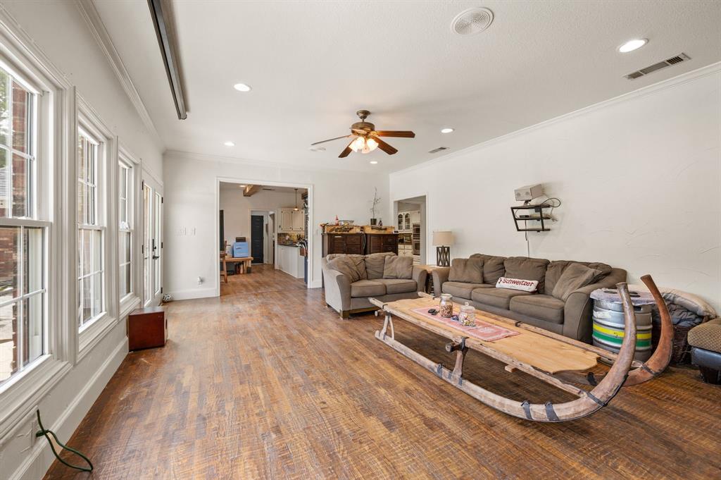 Melissa, Texas, 75454, United States, 5 Bedrooms Bedrooms, ,5 BathroomsBathrooms,Residential,For Sale,2048357