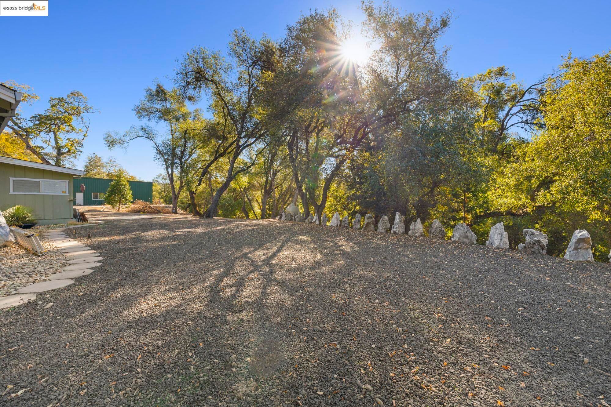 Sonora, California, 95370, United States, 5 Bedrooms Bedrooms, ,4 BathroomsBathrooms,Residential,For Sale,2006245