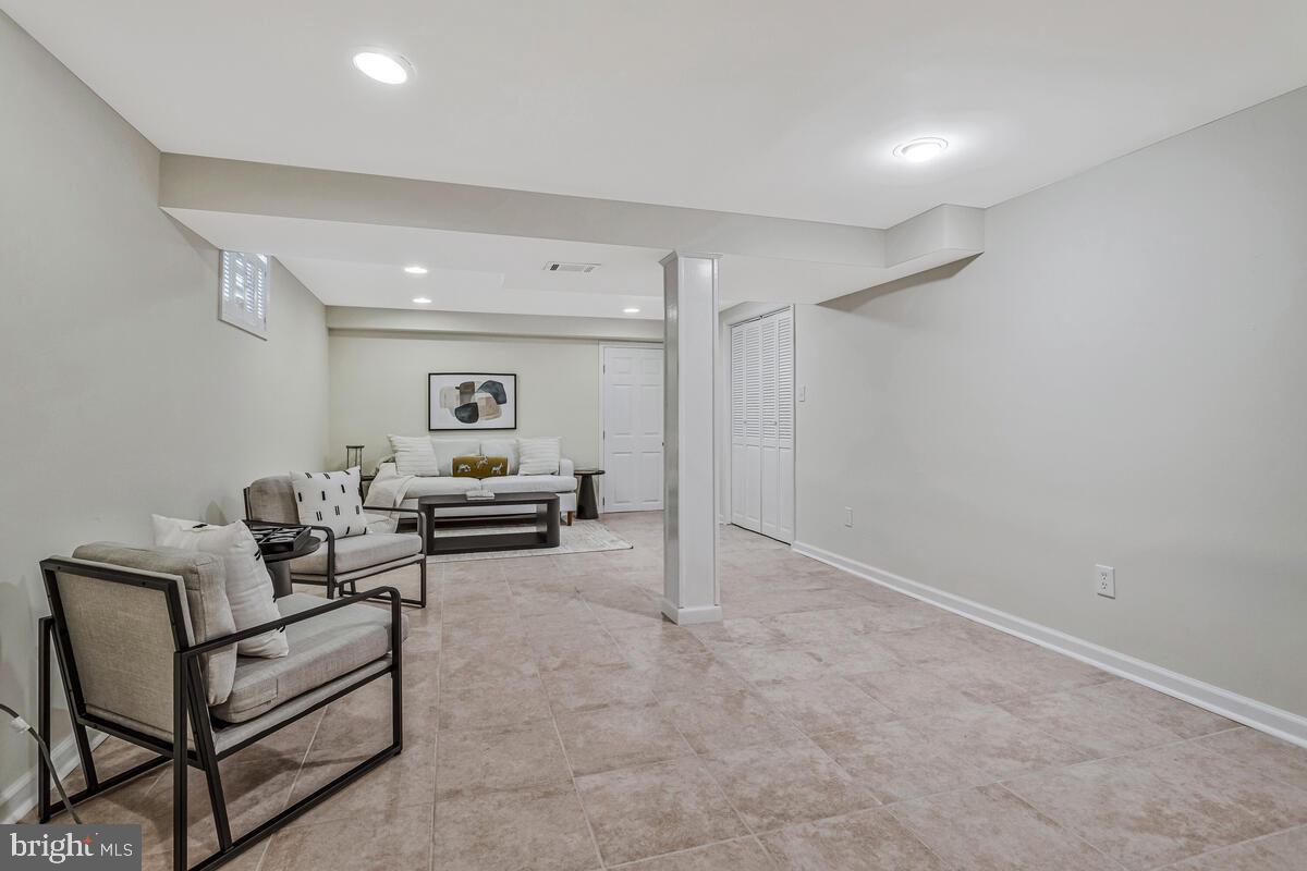 Upper Marlboro, Maryland, 20774, United States, 4 Bedrooms Bedrooms, ,3 BathroomsBathrooms,Residential,For Sale,1857912